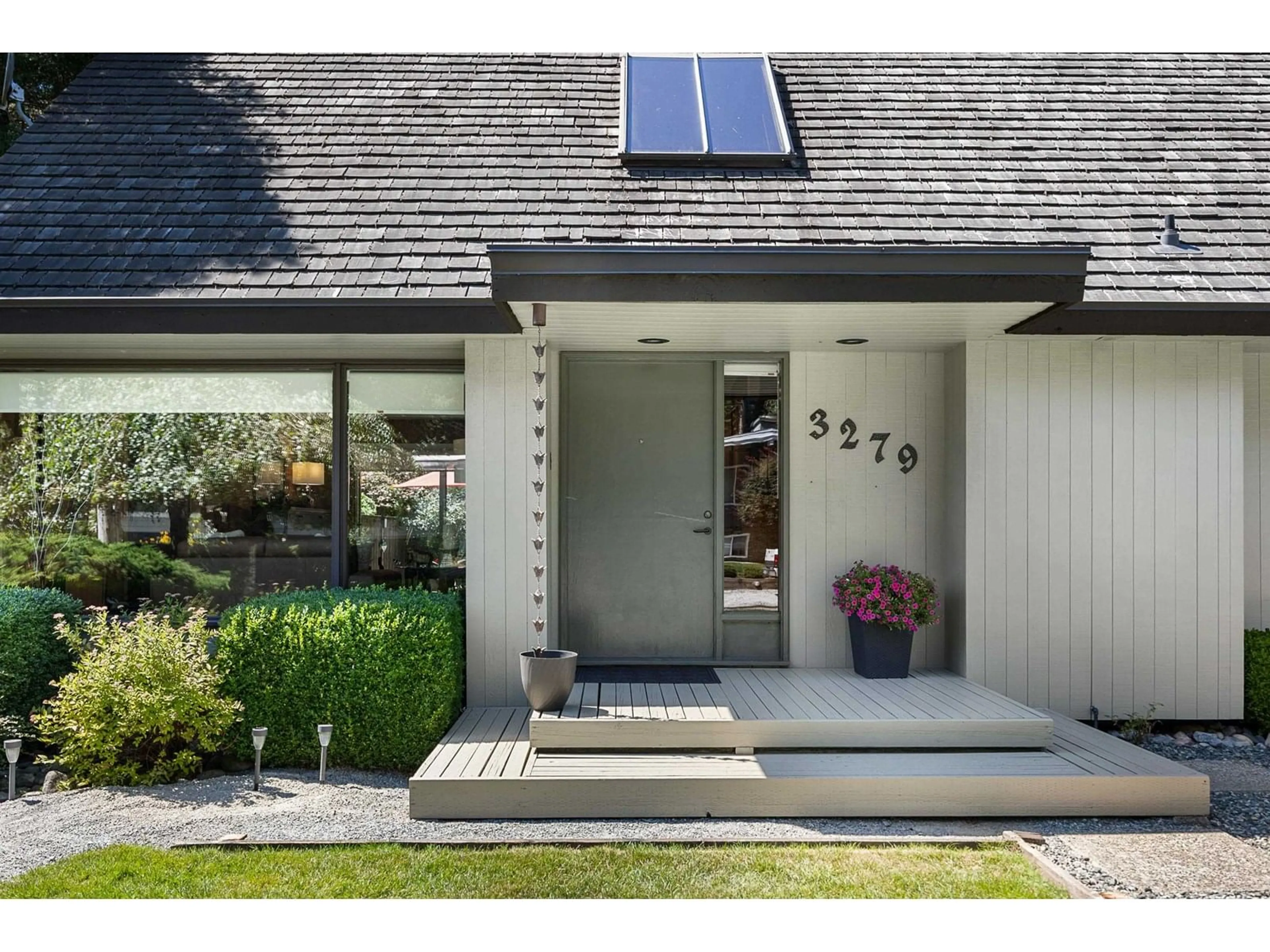 Unknown for 3279 CHESTNUT, Abbotsford British Columbia V2S4M2
