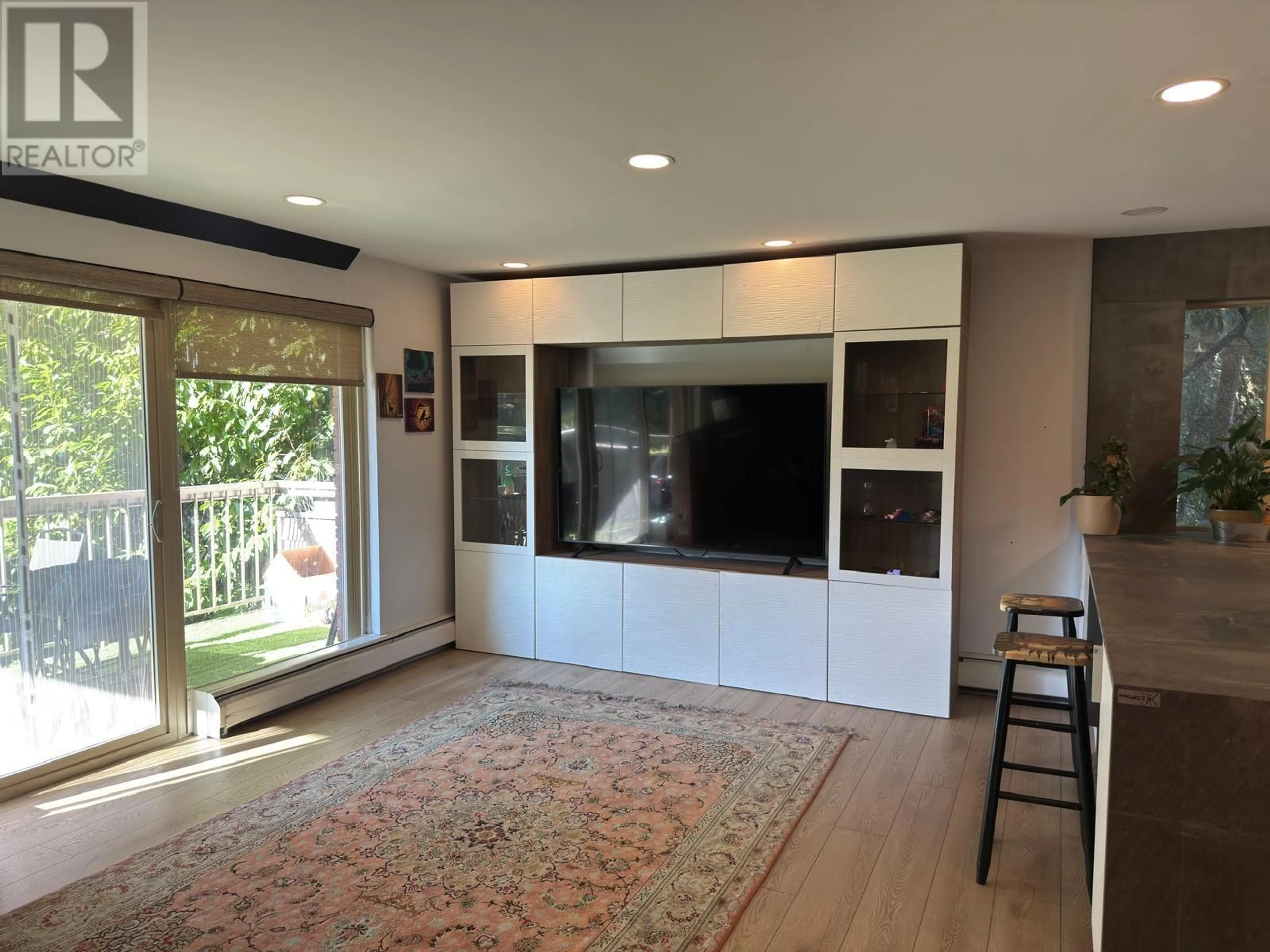 Home theater for 1239 - 235 KEITH ROAD, West Vancouver British Columbia V7T1L5