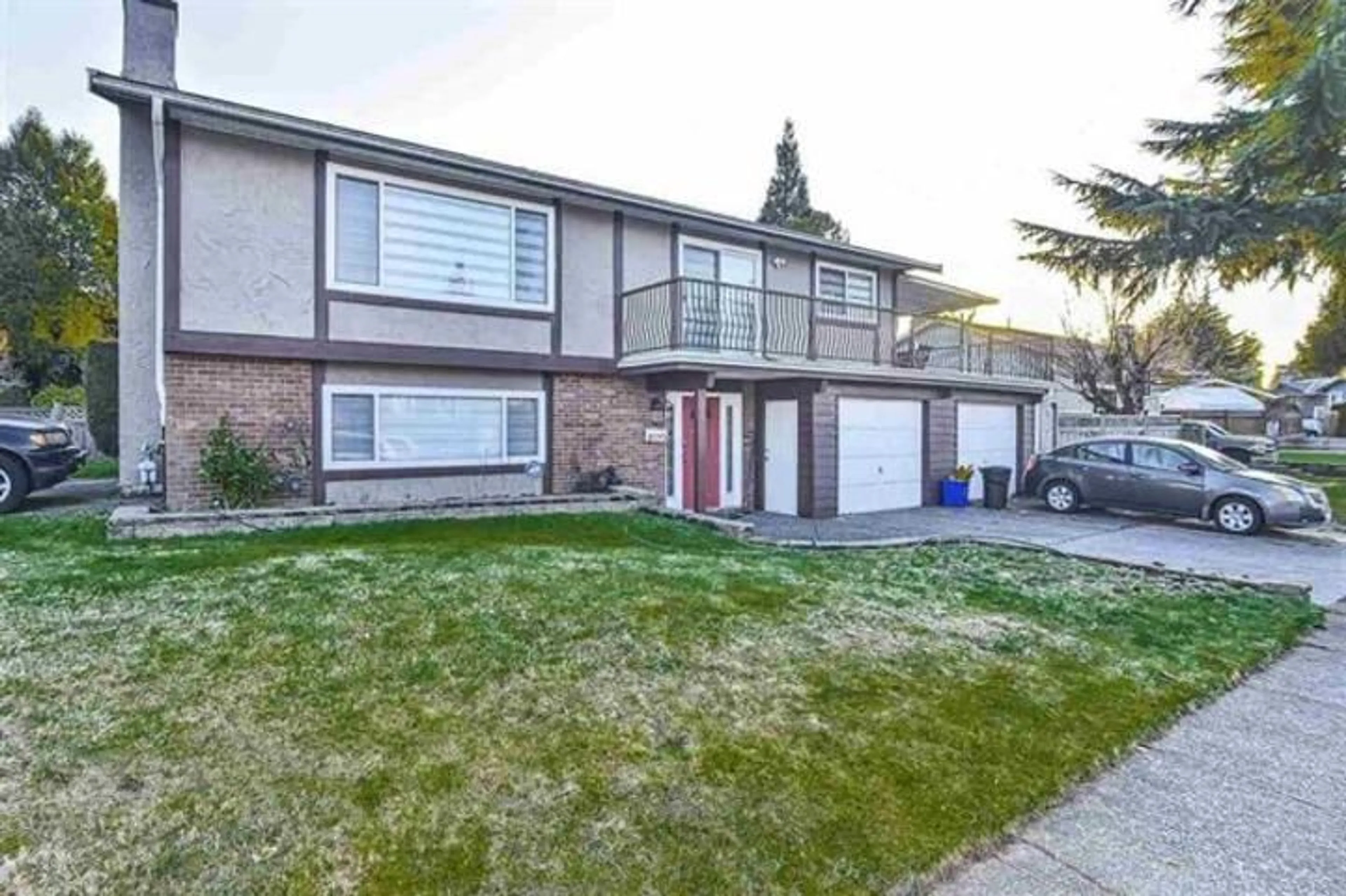 Home with vinyl exterior material, street for 11662 89A, Delta British Columbia V4C7G5