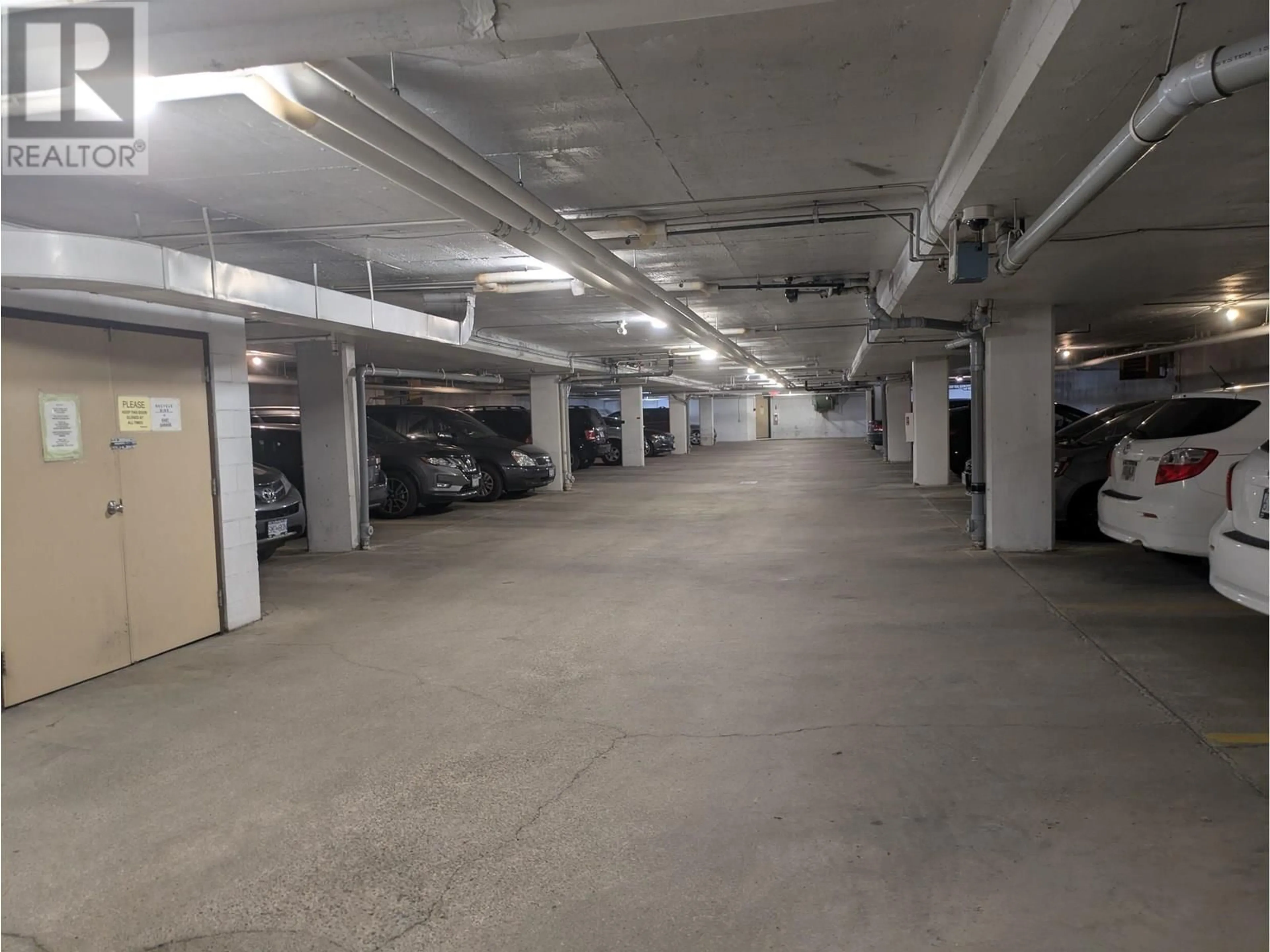 Parking for 319 - 4288 15TH AVENUE, Prince George British Columbia V2M5K6