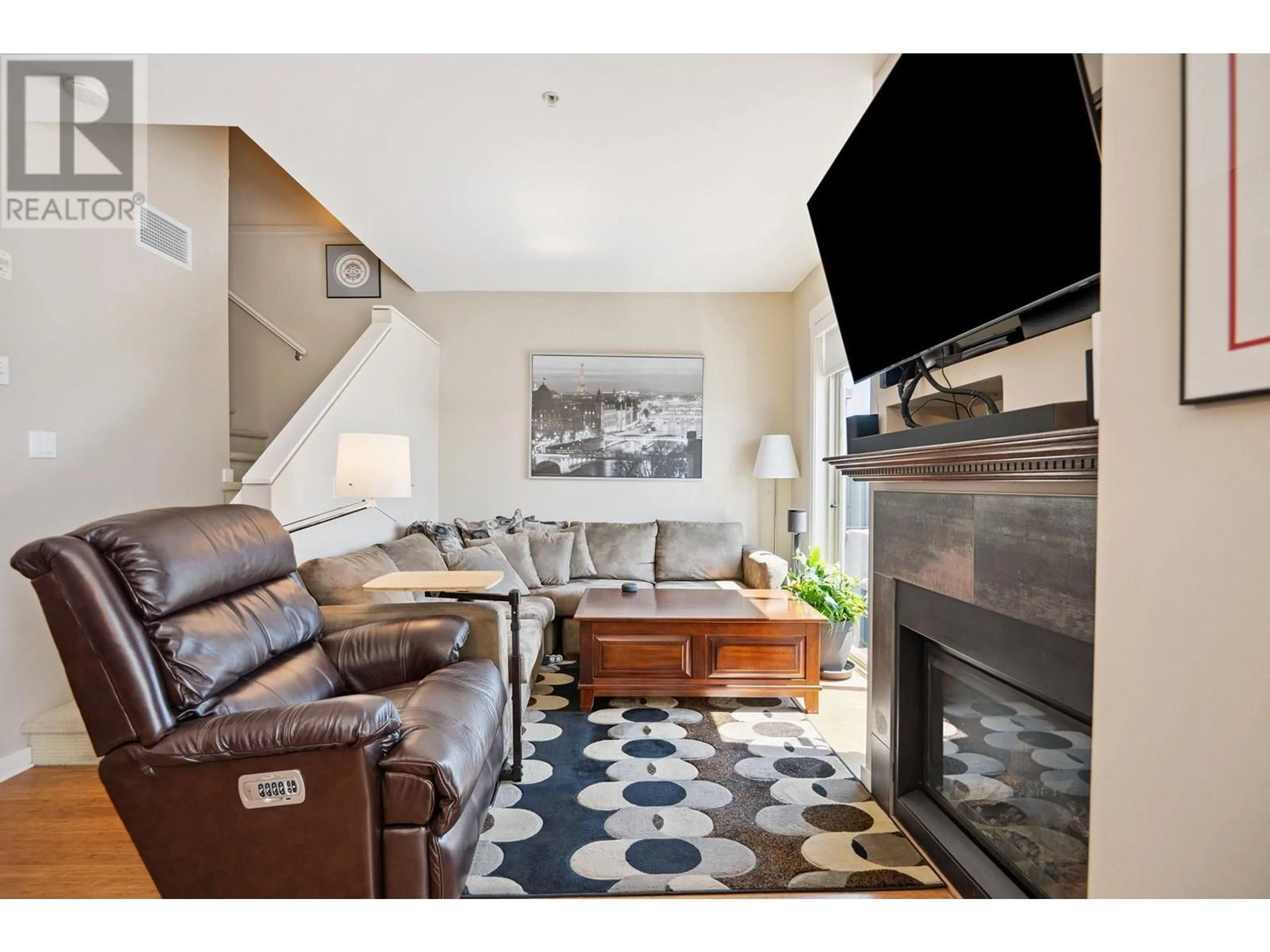 Living room with furniture, unknown for 303 - 6077 LONDON ROAD, Richmond British Columbia V7E0A7