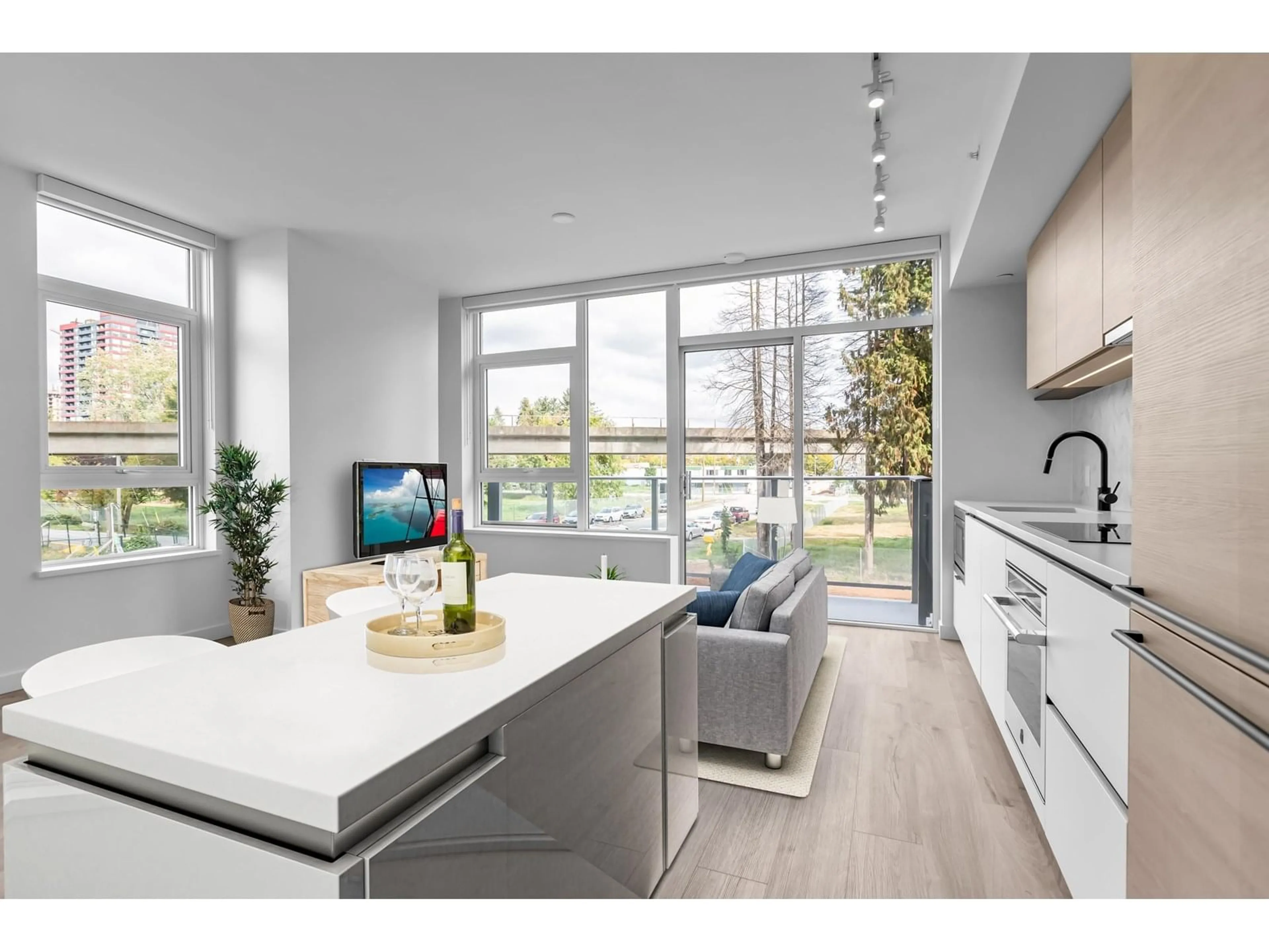 Open concept kitchen, unknown for 201 - 13428 105, Surrey British Columbia V3T0S6