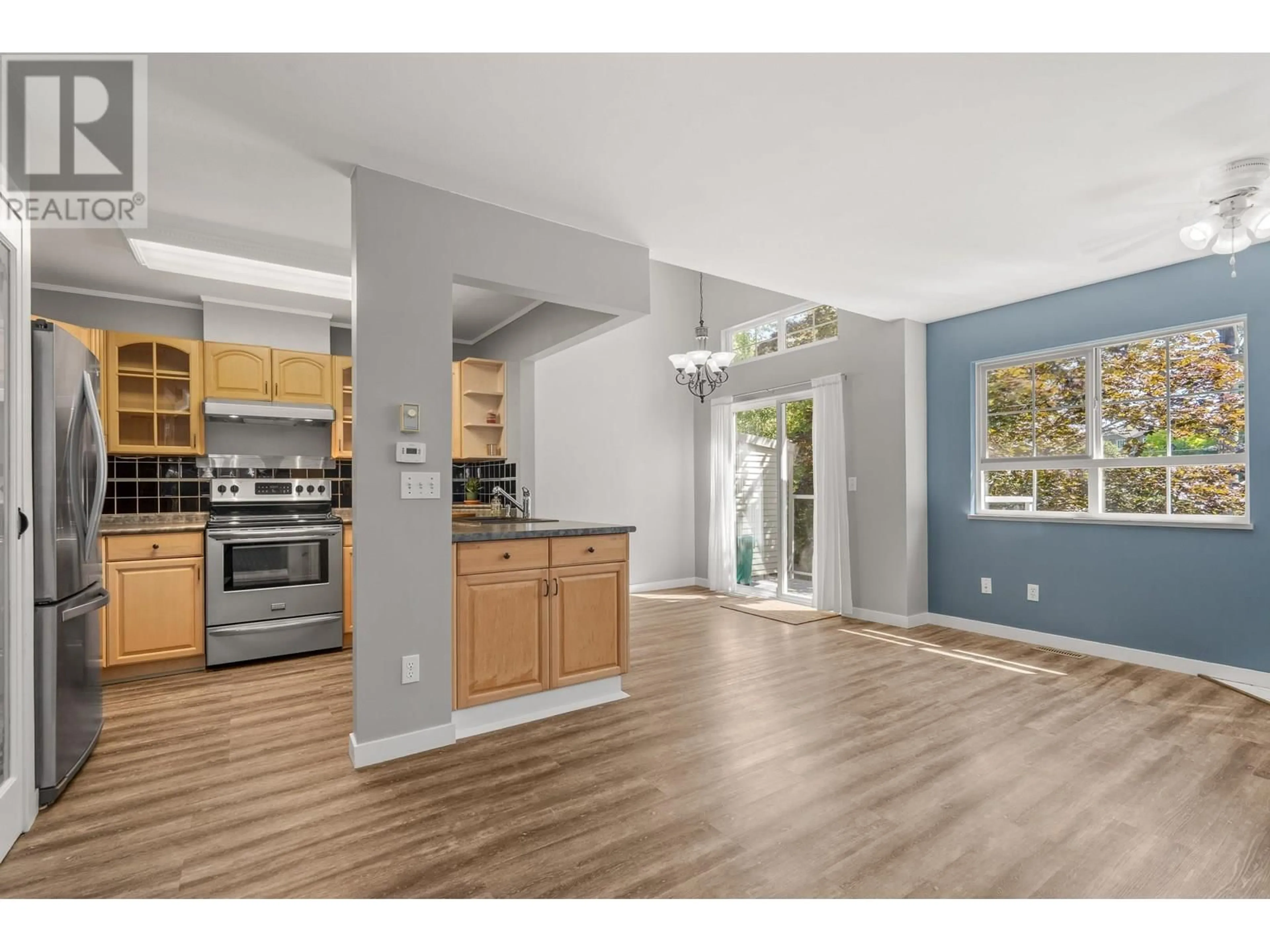 Open concept kitchen, unknown for 8 - 11229 232 STREET, Maple Ridge British Columbia V2X2N4