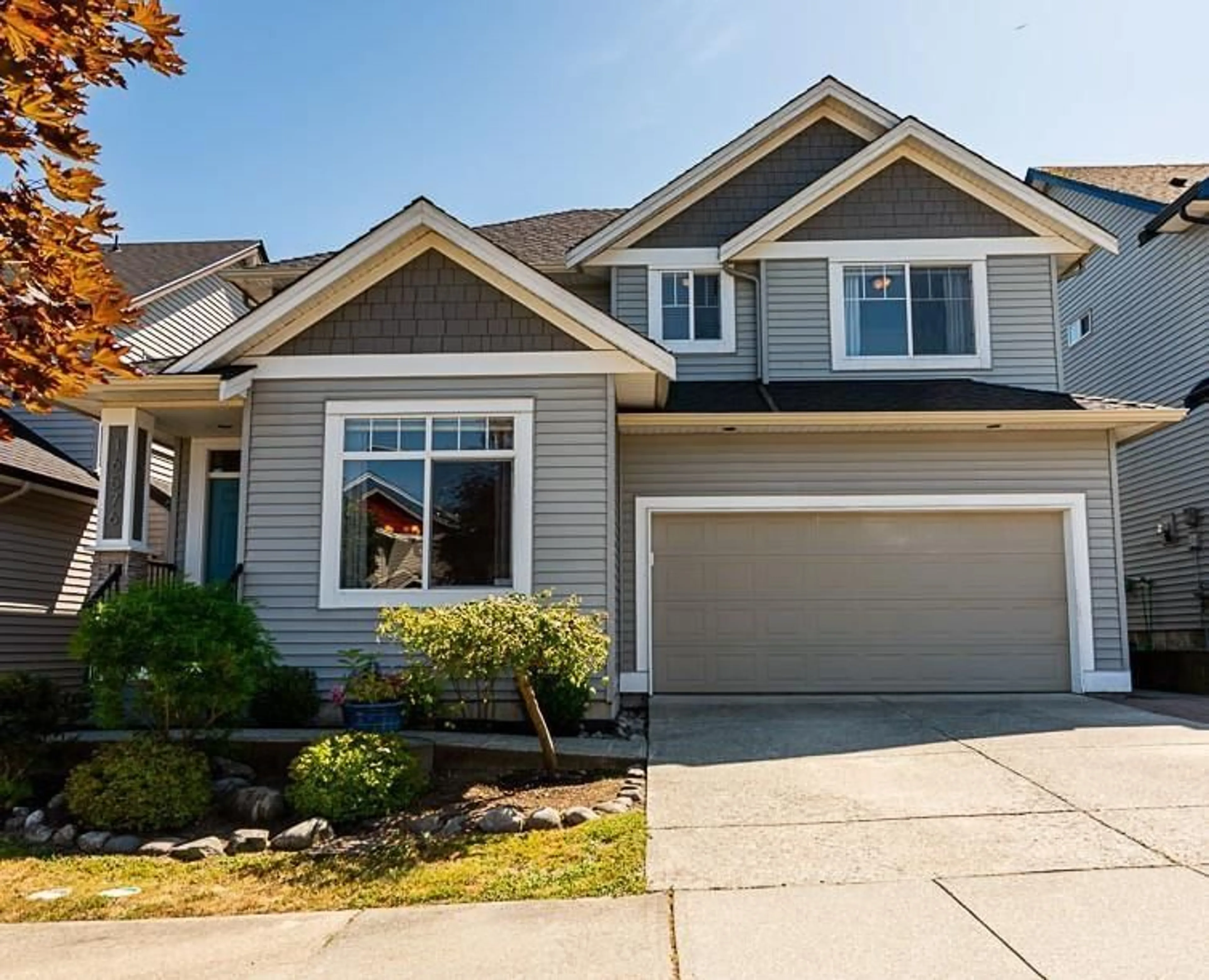 Home with vinyl exterior material, street for 16576 59A, Surrey British Columbia V3S4N9
