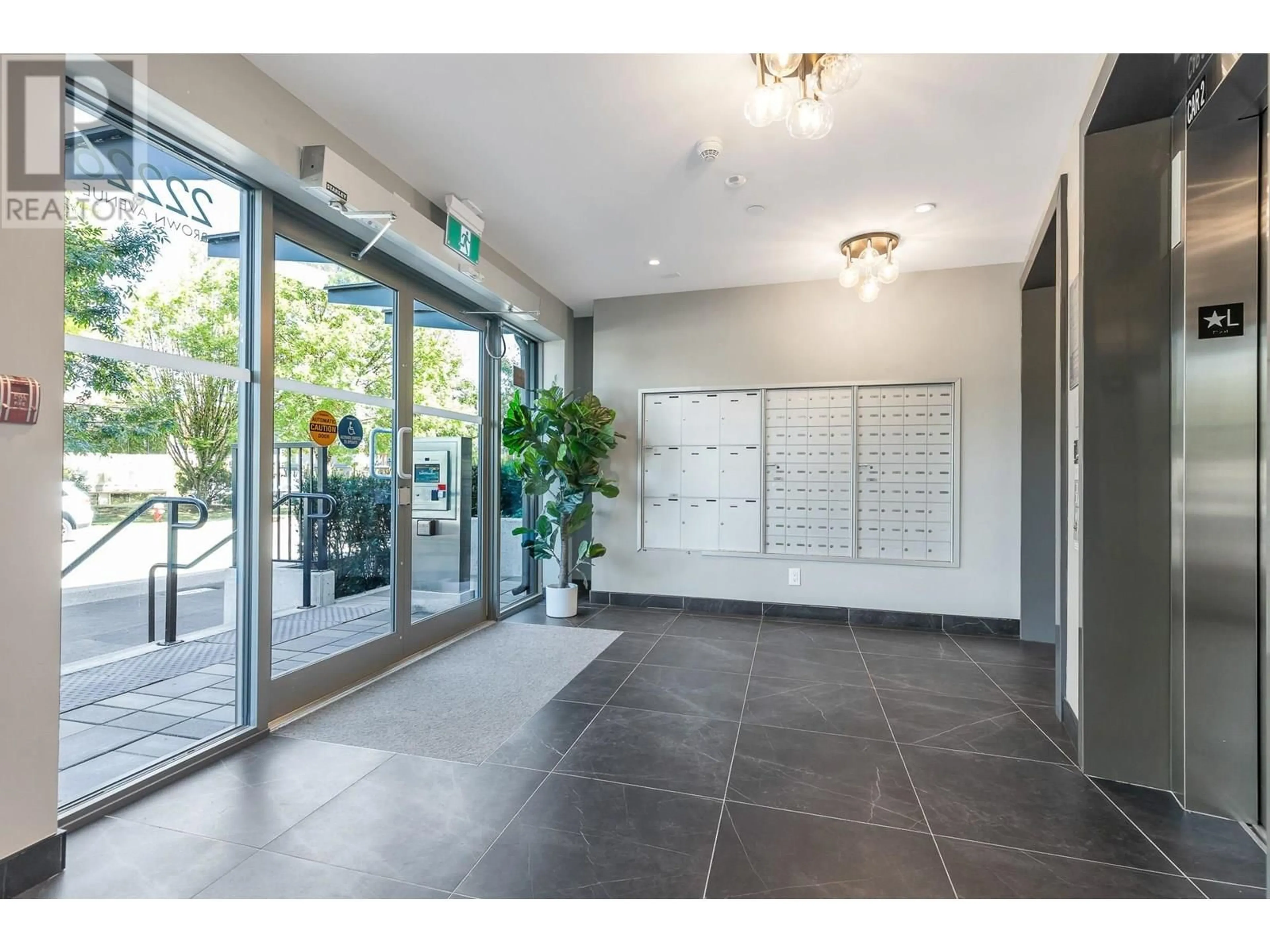 Indoor foyer for 209 - 22226 BROWN AVENUE, Maple Ridge British Columbia V2X4R2