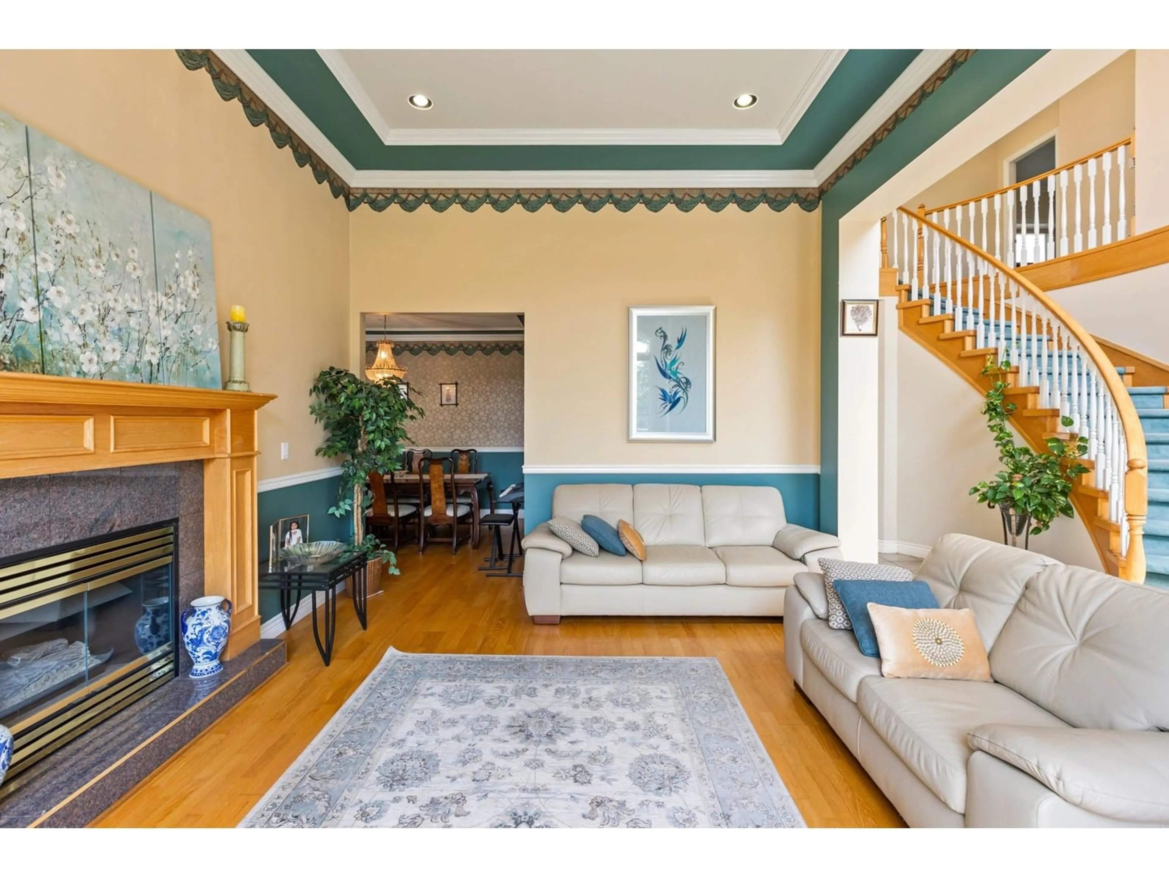 Living room with furniture, wood/laminate floor for 11393 ROYAL, Surrey British Columbia V3V6V5