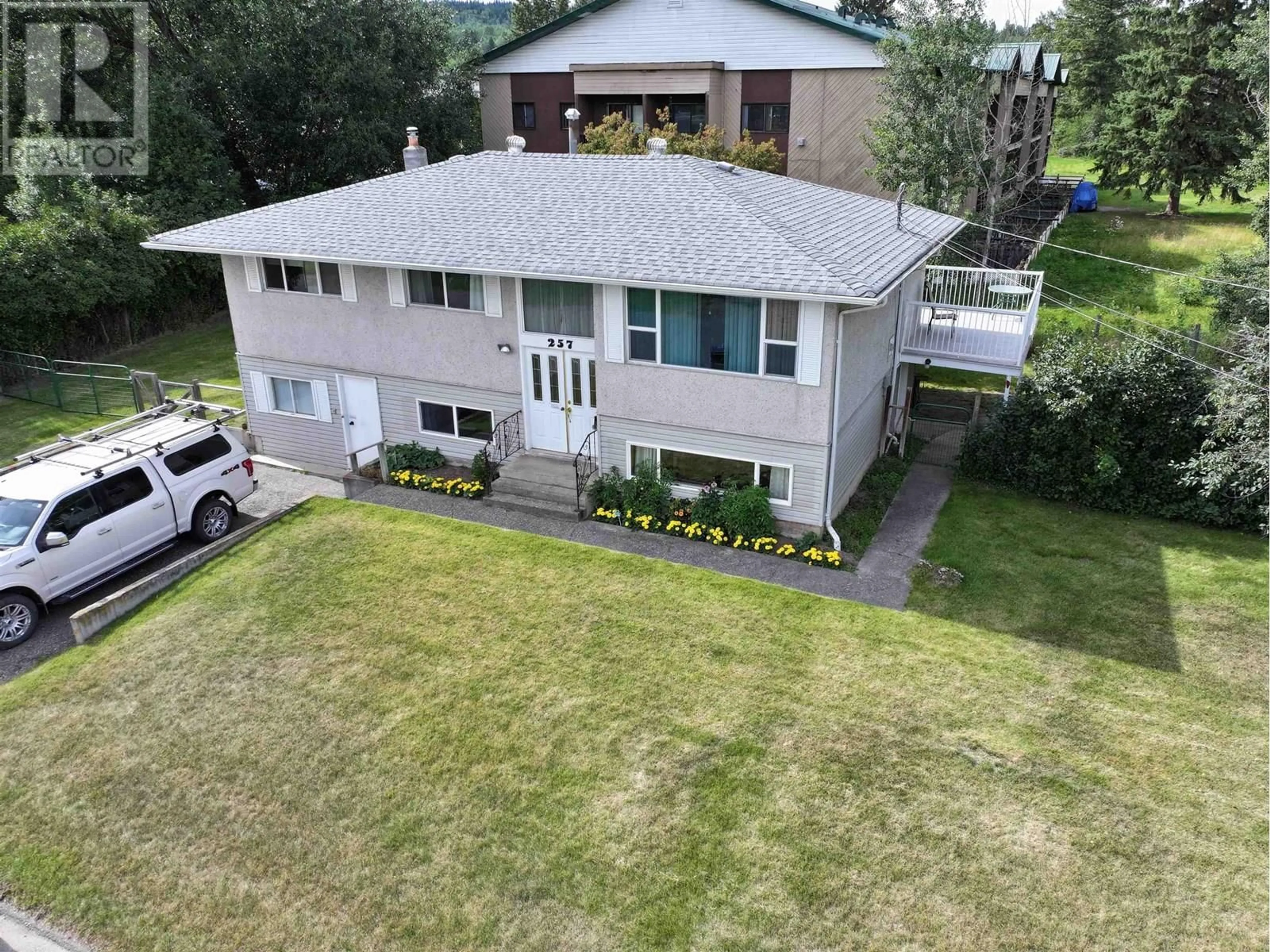 A pic from outside/outdoor area/front of a property/back of a property/a pic from drone, unknown for 257 WARDEN STREET, Quesnel British Columbia V2J1C4