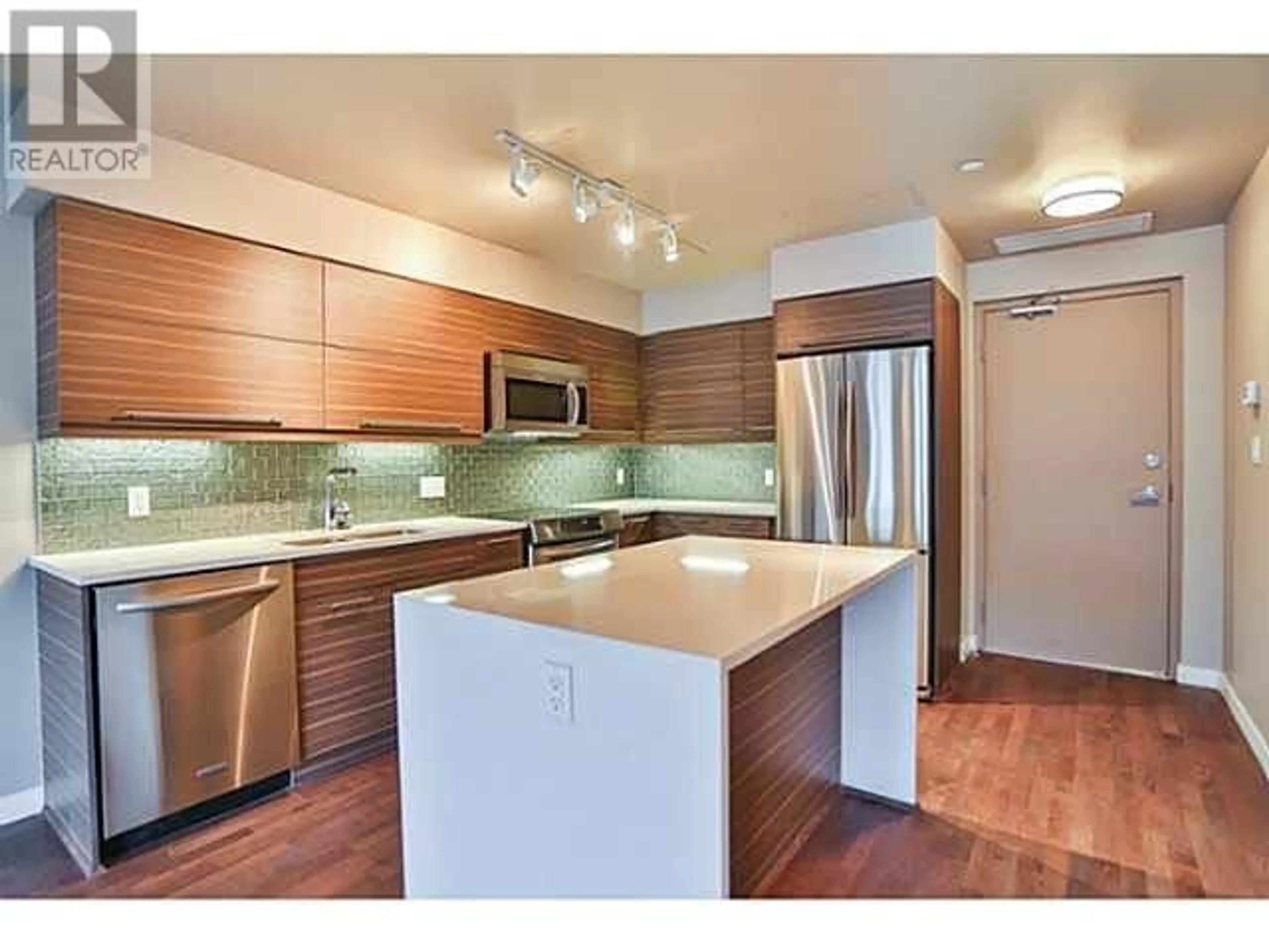 Open concept kitchen, wood/laminate floor for 313 - 317 BEWICKE AVENUE, North Vancouver British Columbia V7M3E9