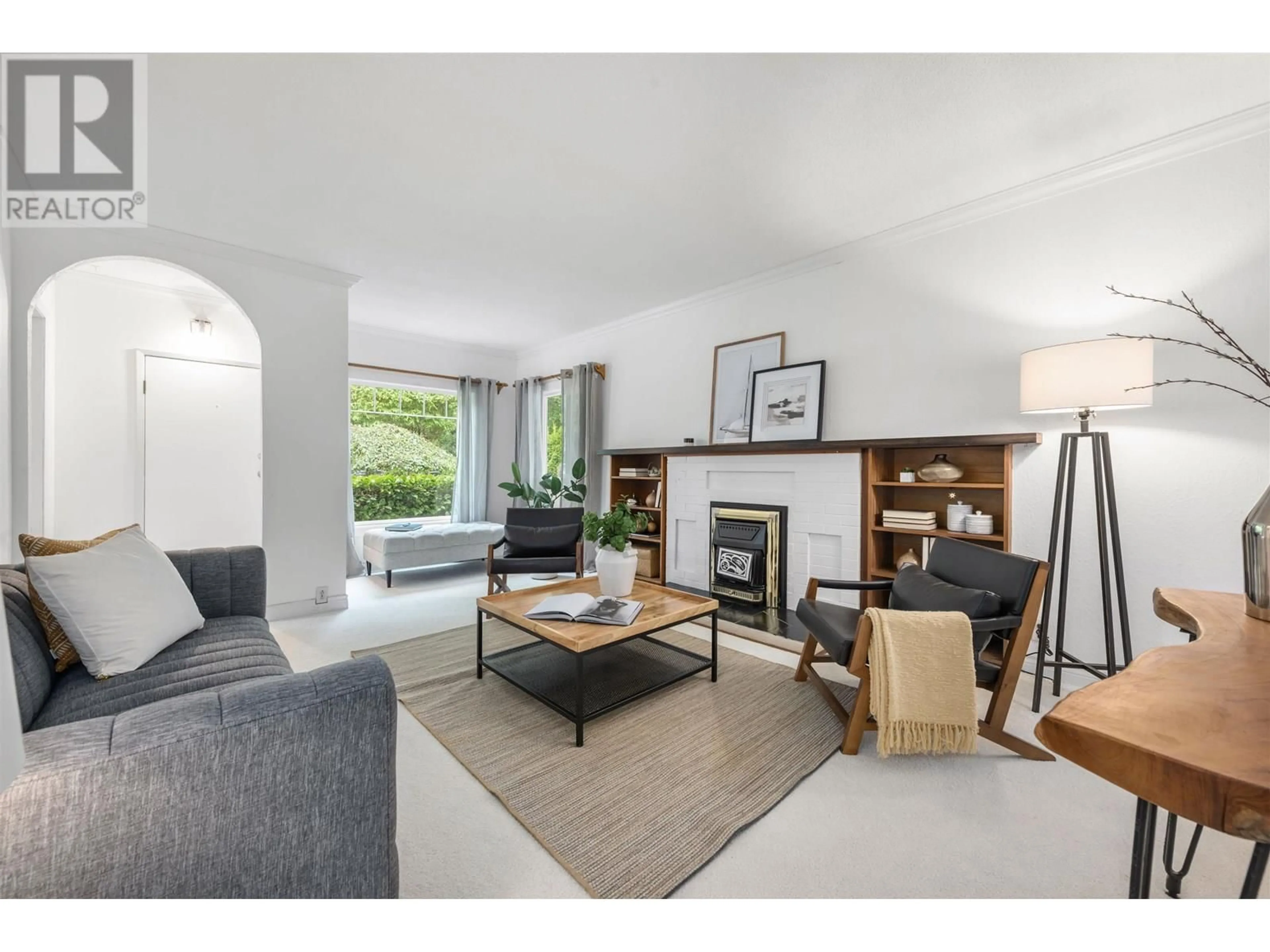 Living room with furniture, unknown for 4173 12TH AVENUE, Vancouver British Columbia V6R2P5