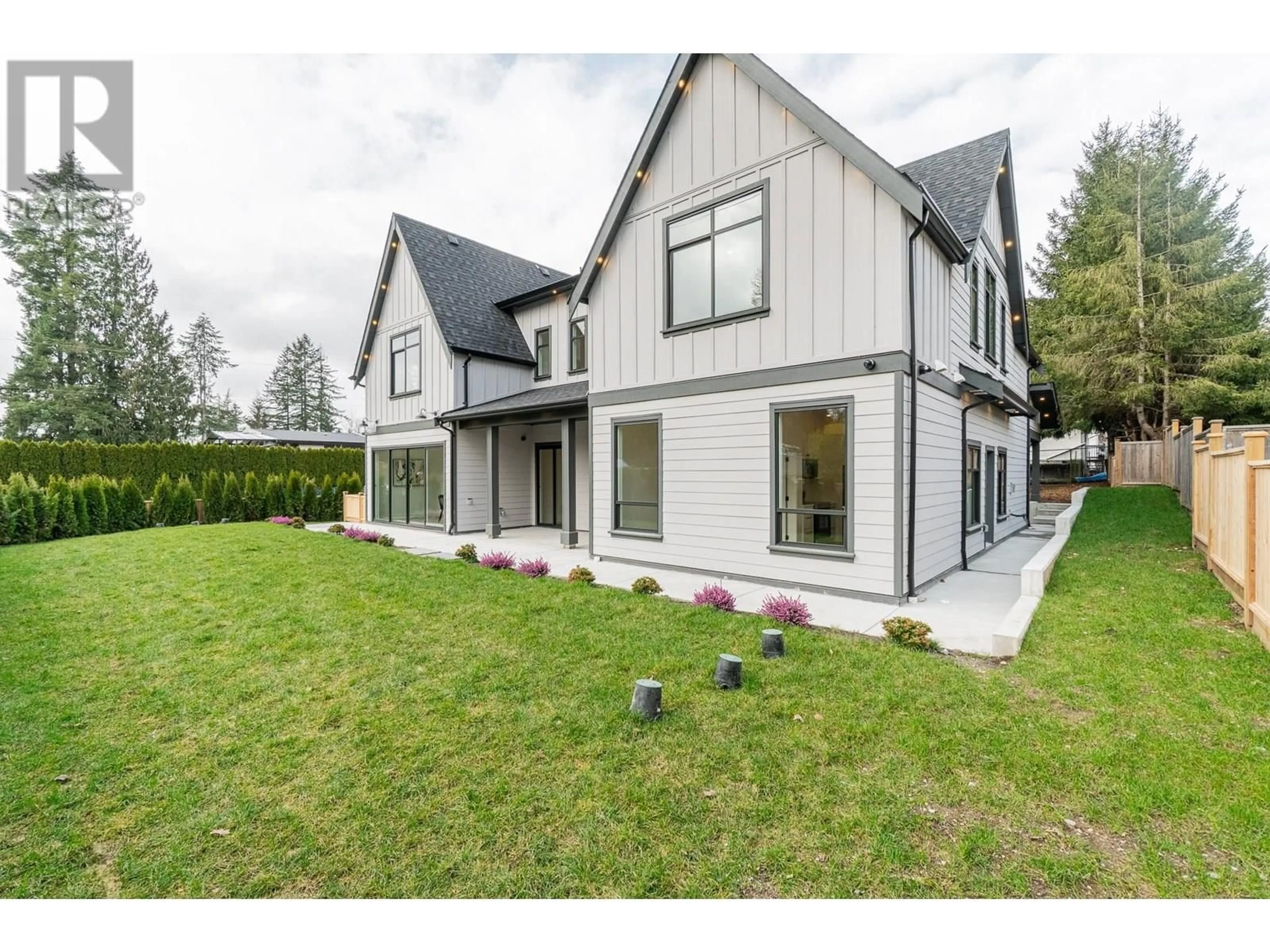 Unknown for 12018 261 STREET, Maple Ridge British Columbia V2X1A2
