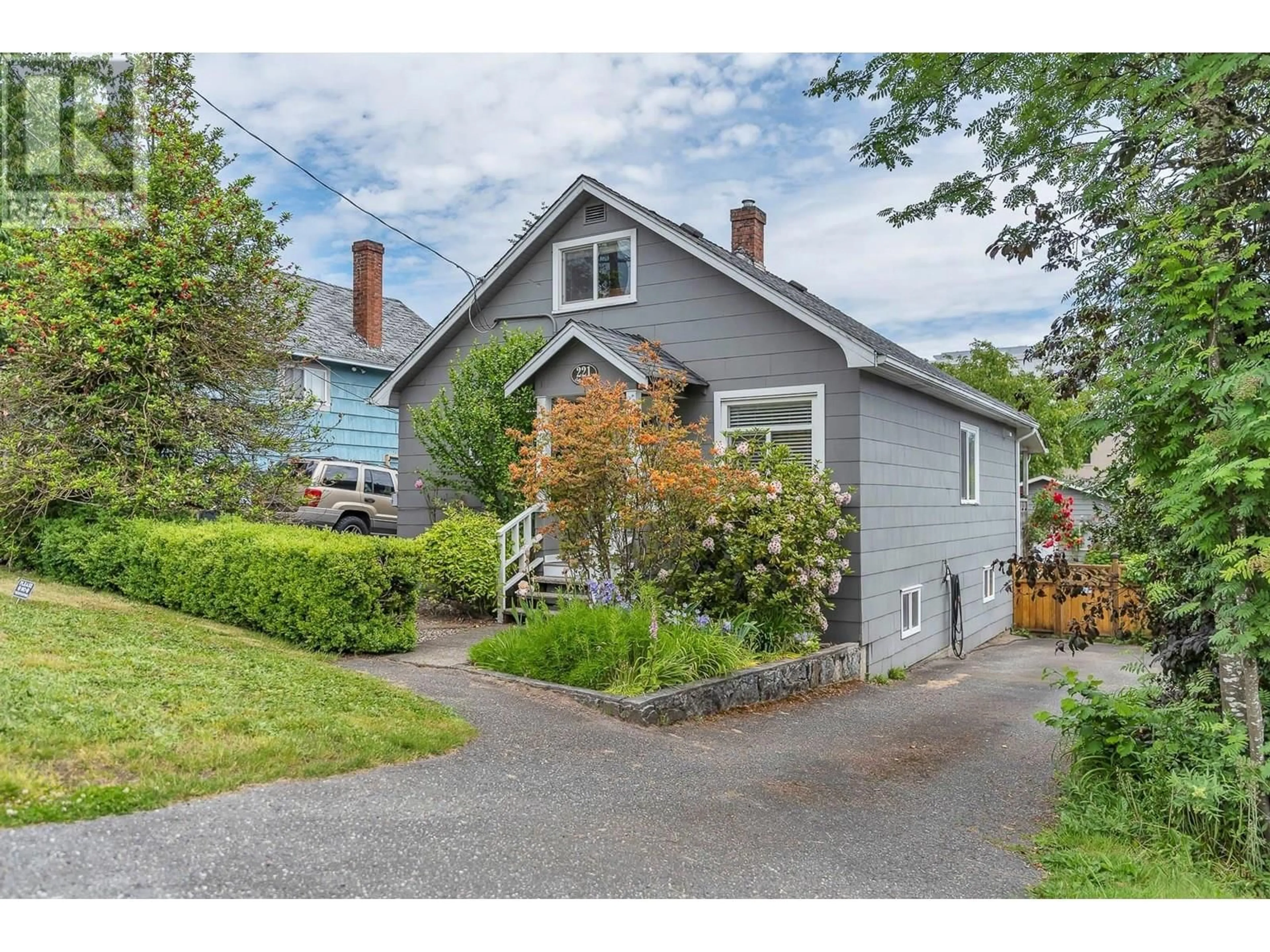 Home with vinyl exterior material, street for 221 LEBLEU STREET, Coquitlam British Columbia V3K4L7