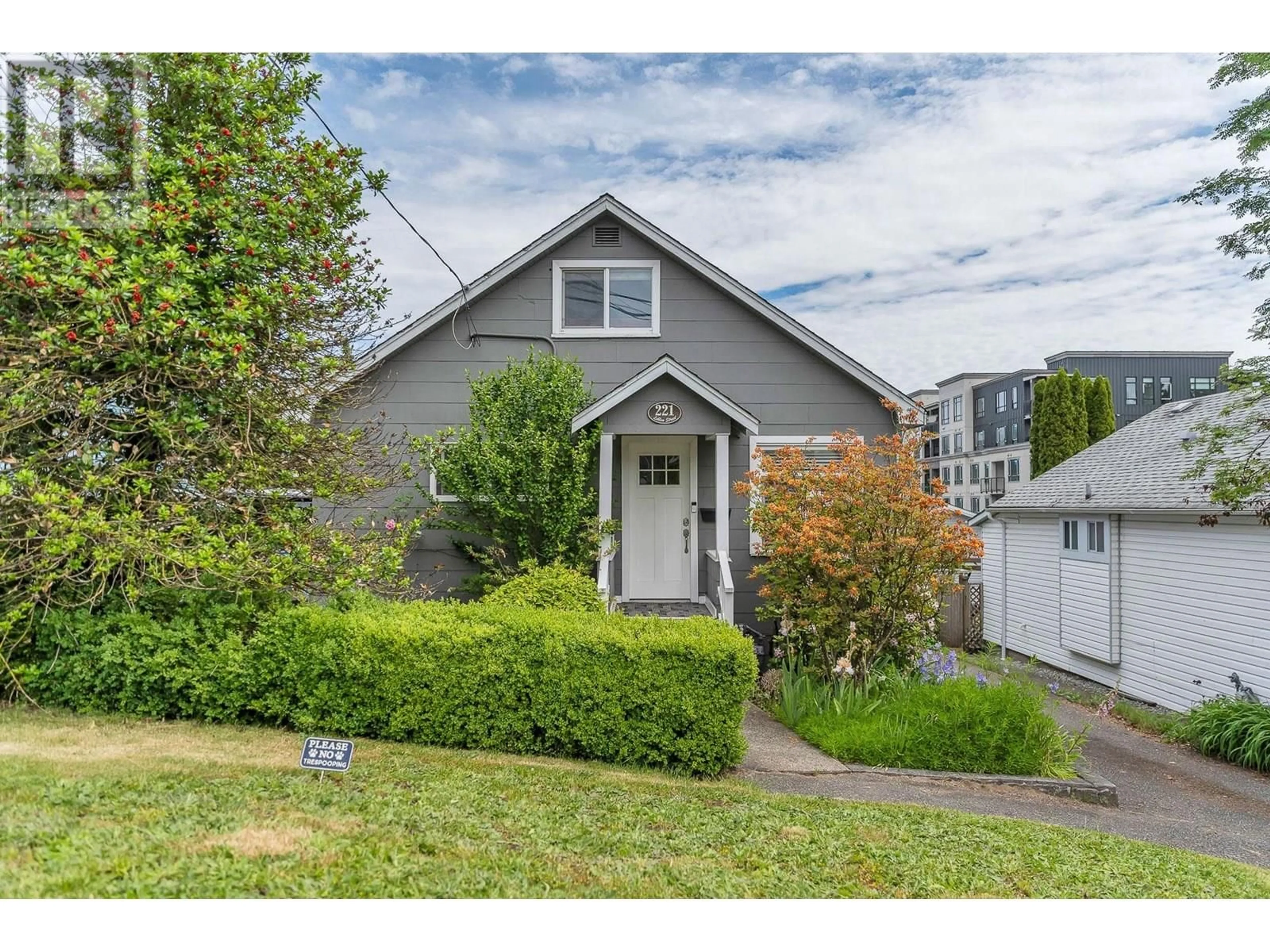 Home with vinyl exterior material, street for 221 LEBLEU STREET, Coquitlam British Columbia V3K4L7