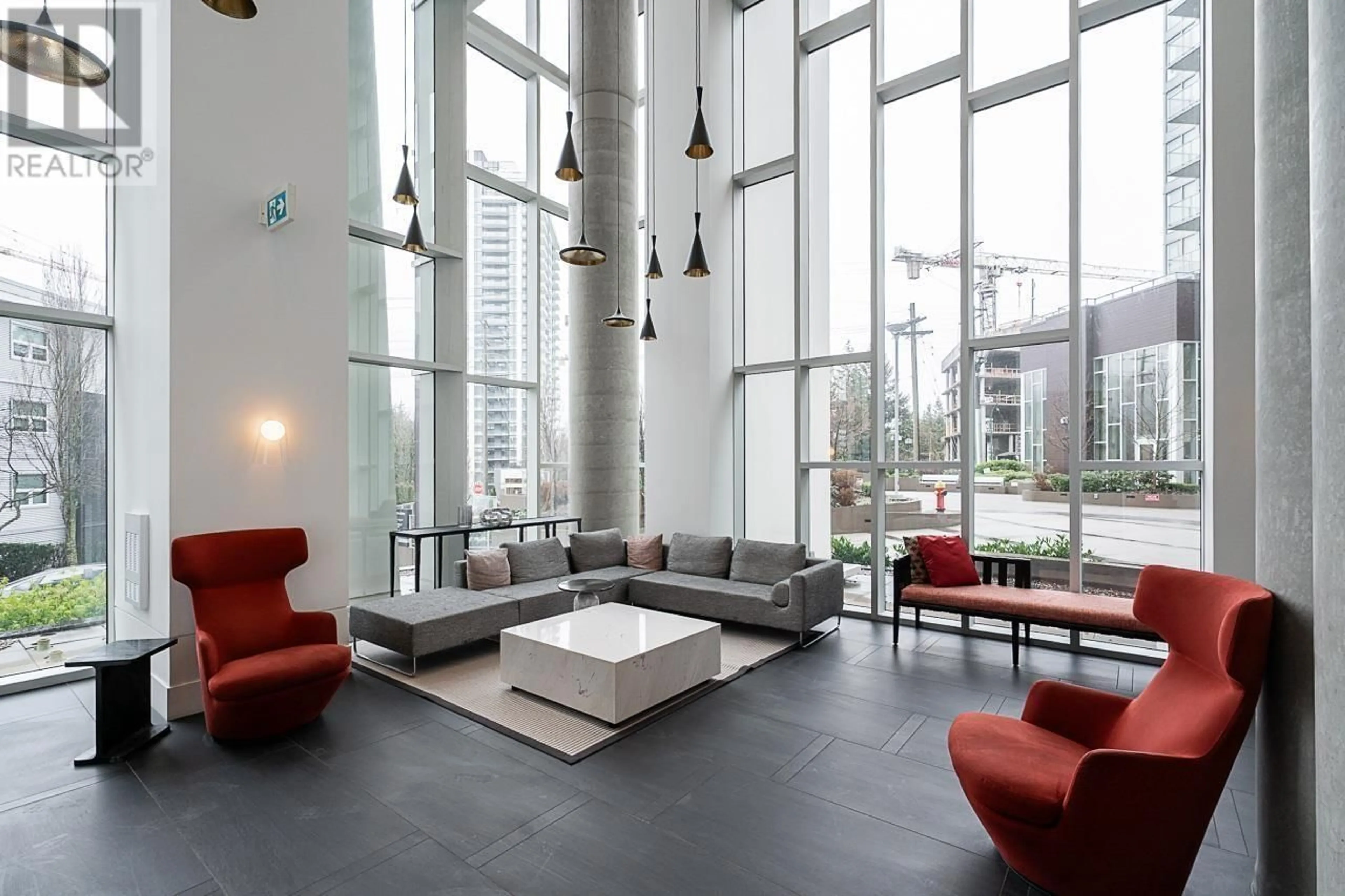 Lobby for 2701 - 567 CLARKE ROAD, Coquitlam British Columbia V3J0K7