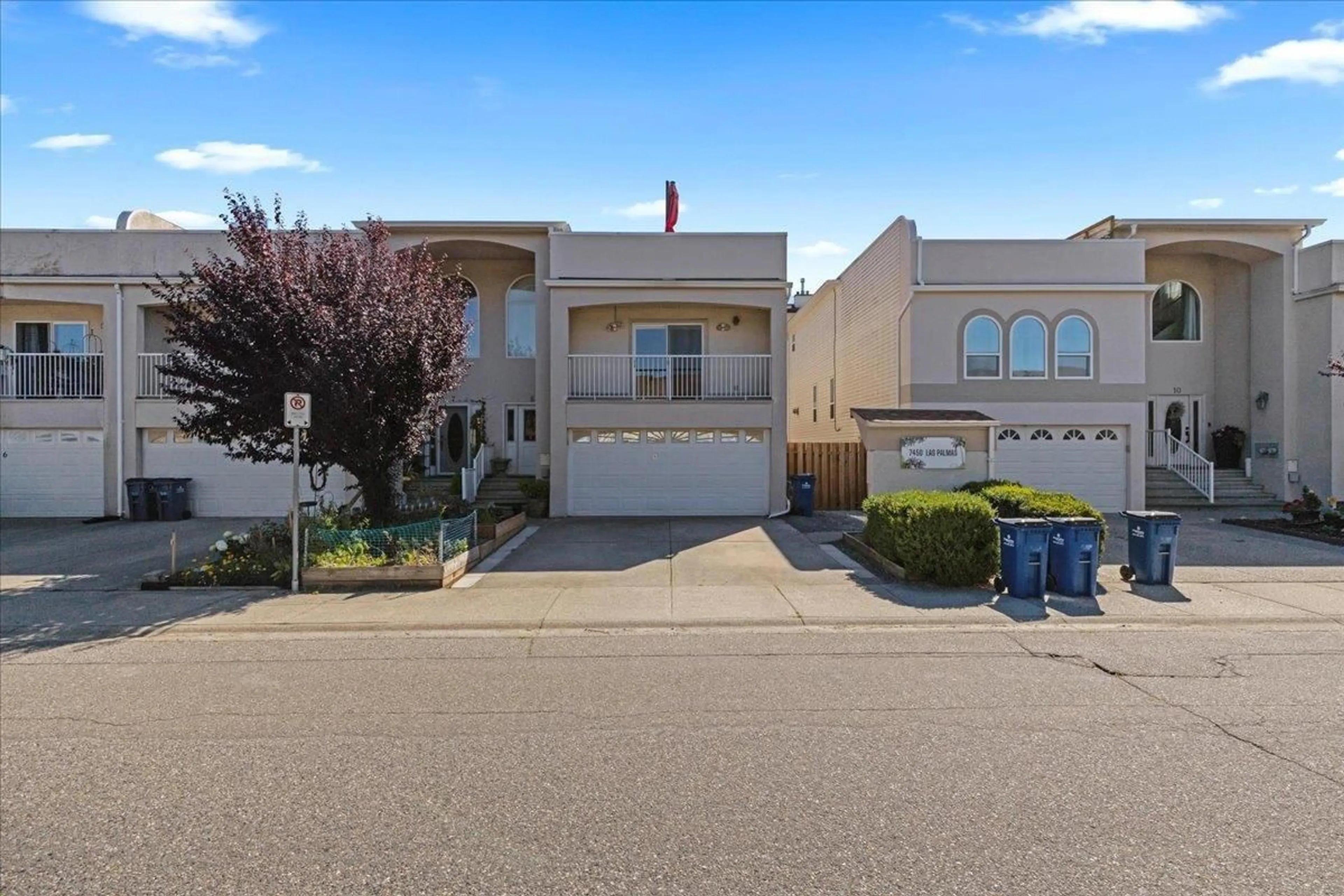A pic from outside/outdoor area/front of a property/back of a property/a pic from drone, street for 8 - 7450 HURON STREET, Chilliwack British Columbia V2R5K8