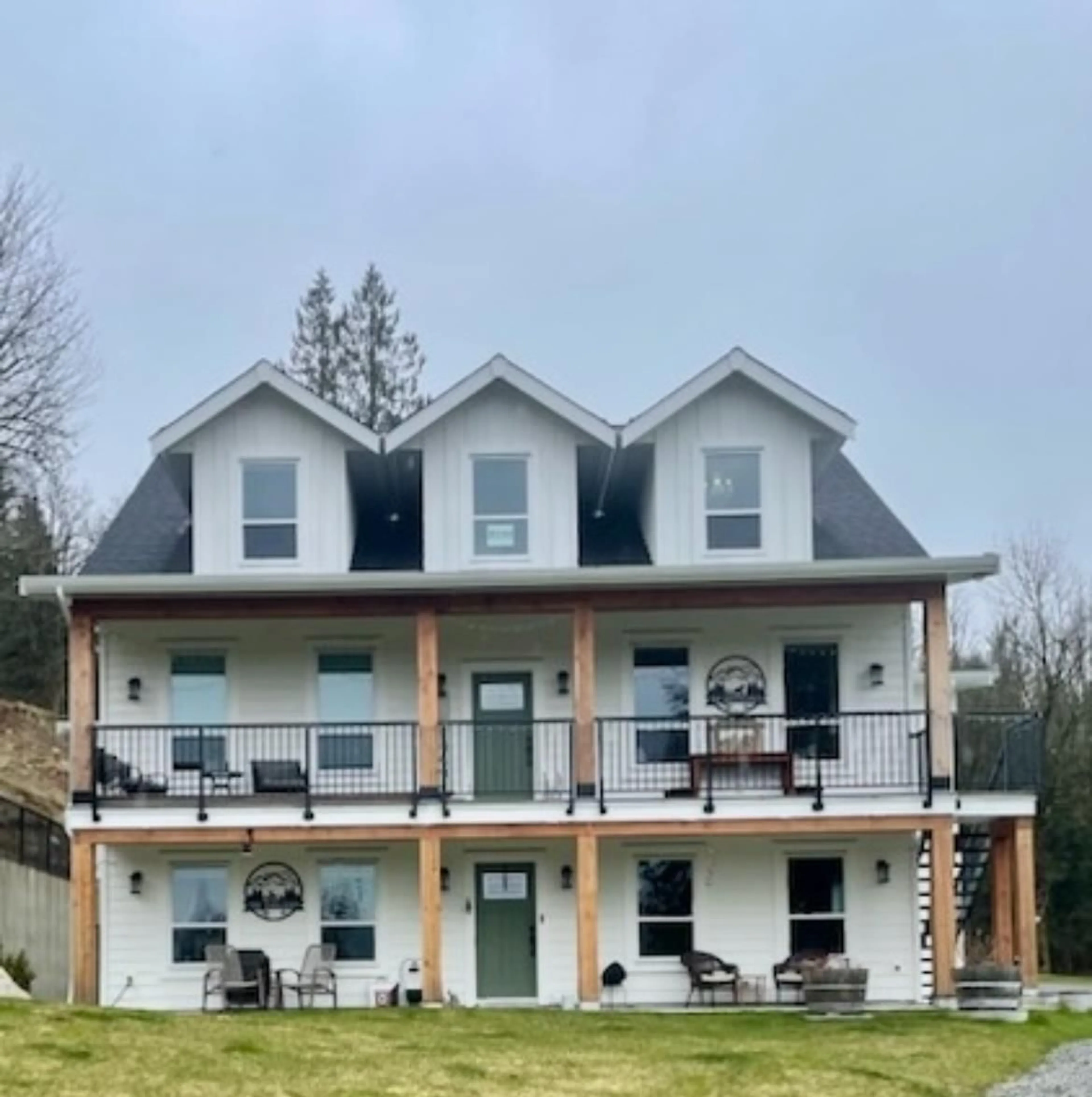 A pic from outside/outdoor area/front of a property/back of a property/a pic from drone, water/lake/river/ocean view for 34821 FERNDALE, Mission British Columbia V2V7C8