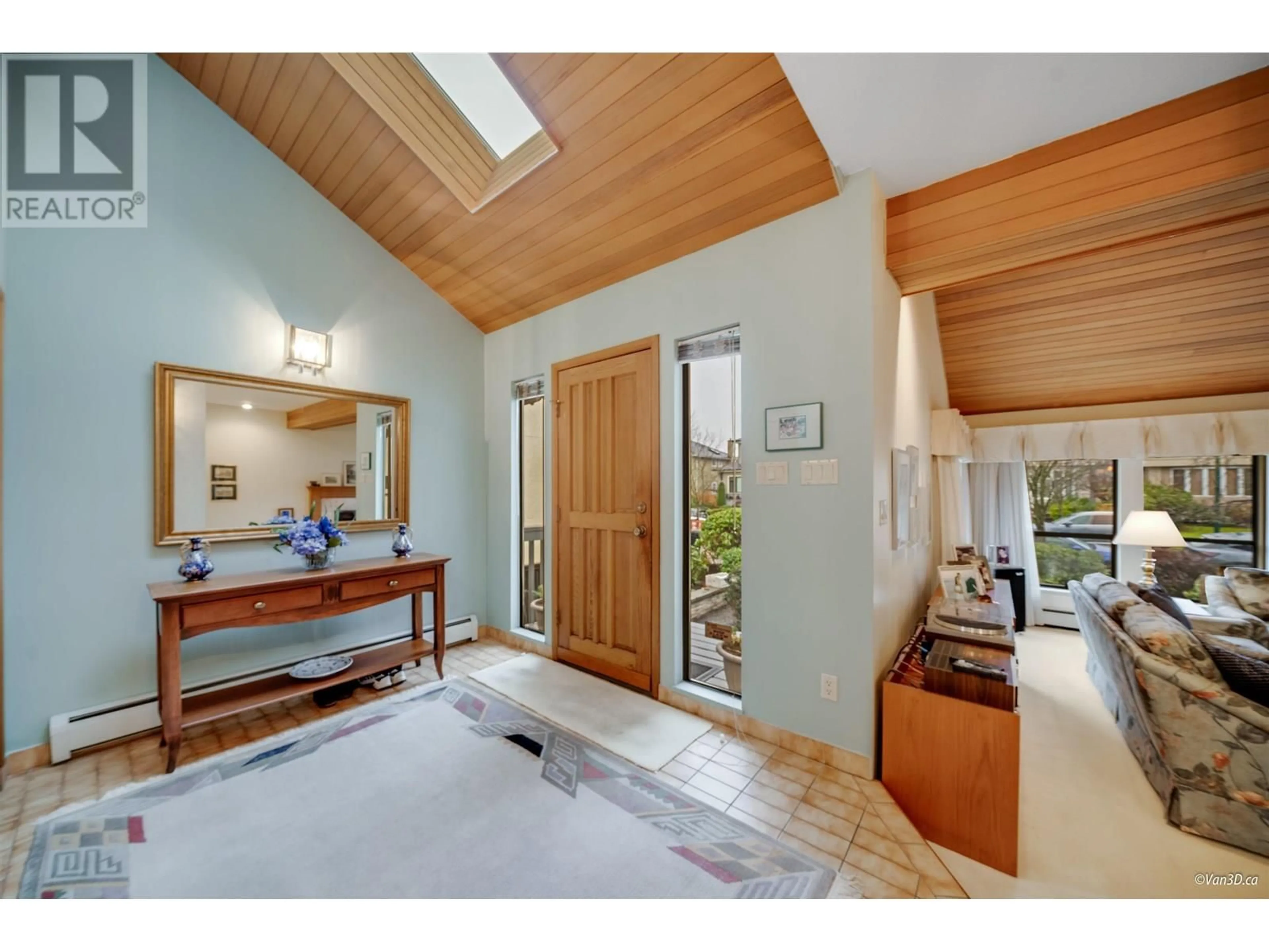 A pic of a room for 2755 ALAMEIN AVENUE, Vancouver British Columbia V6L1S1