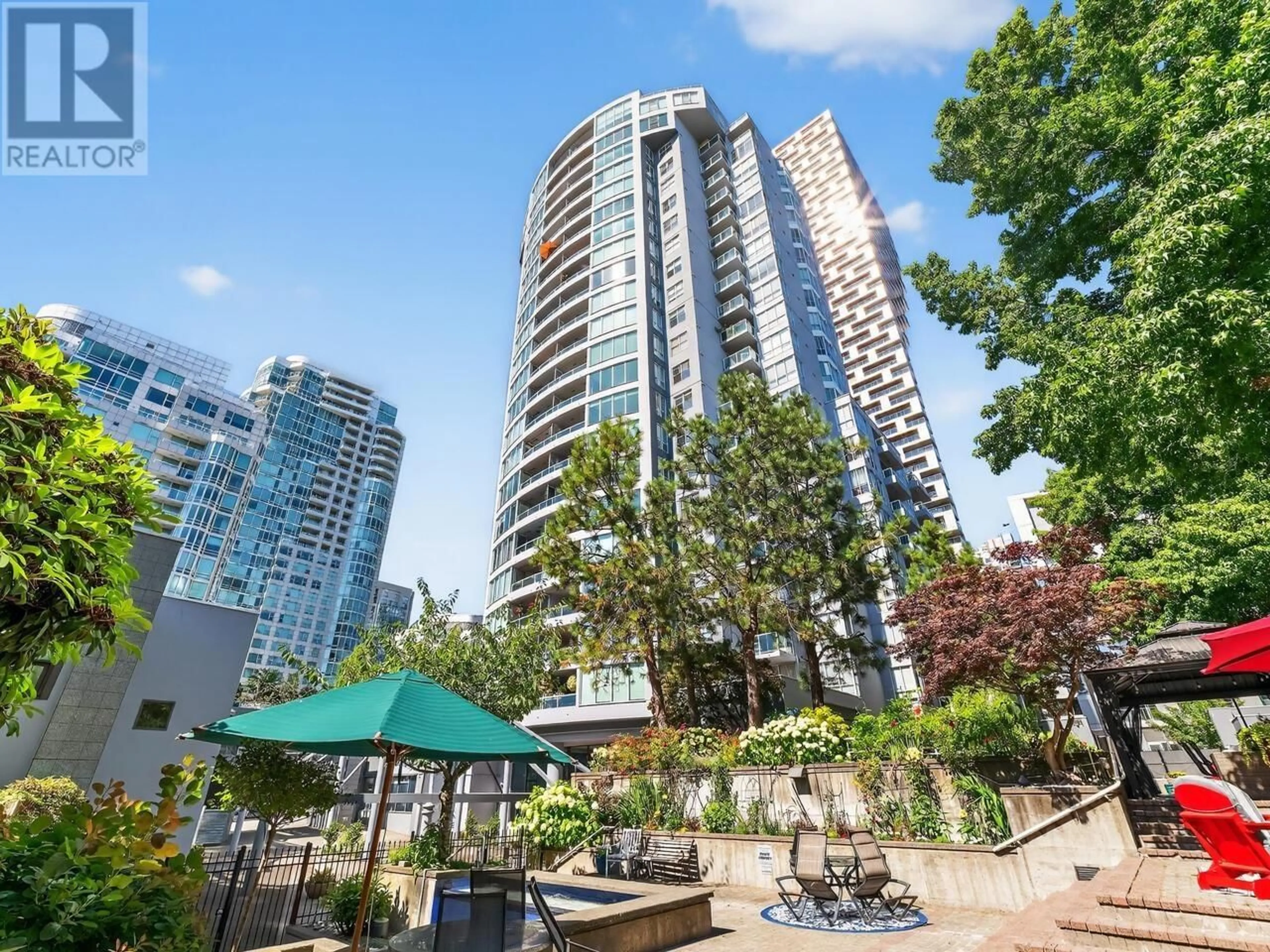 Patio, city buildings view from balcony for 801 - 1500 HOWE STREET, Vancouver British Columbia V6Z2M8