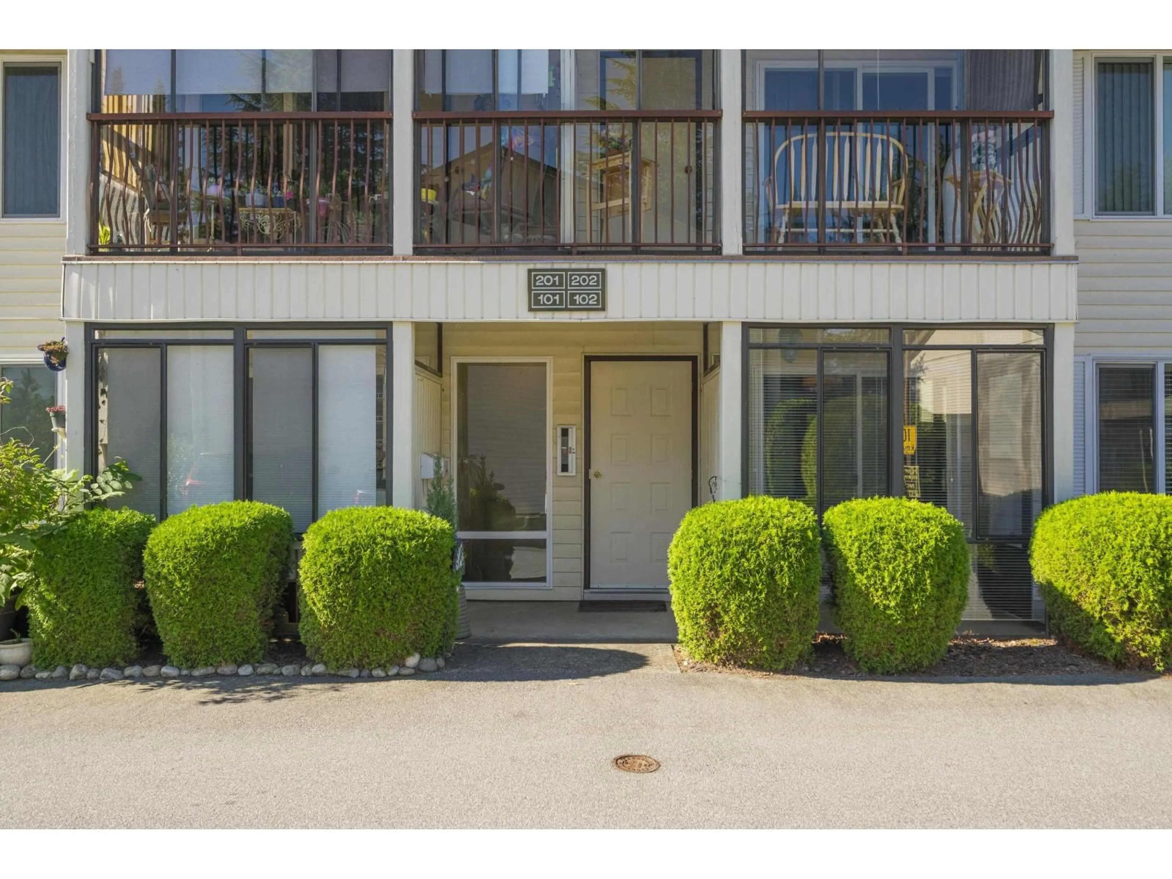 Unknown for 102 - 2853 BOURQUIN, Abbotsford British Columbia V2S6H6