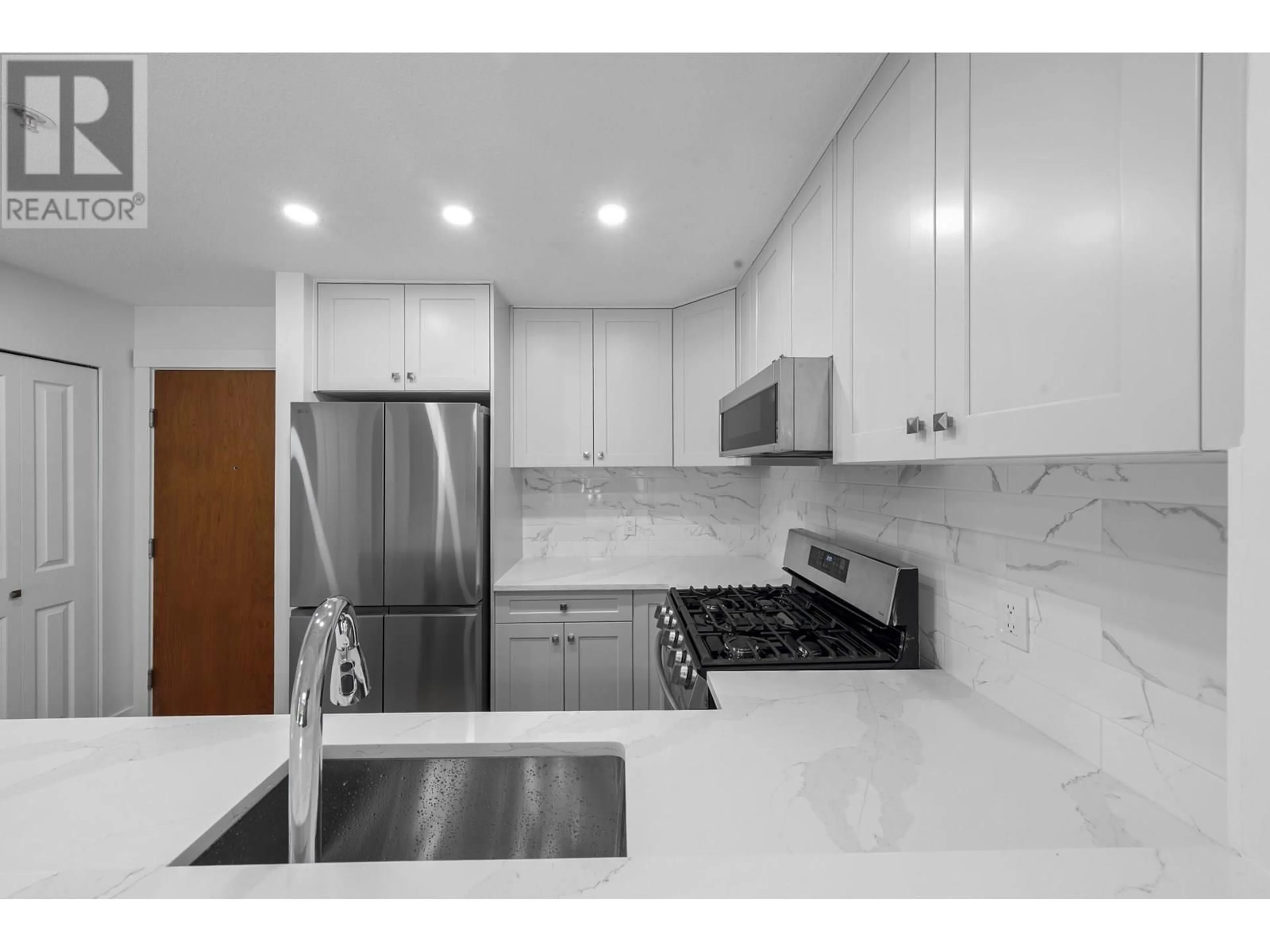 Standard kitchen, unknown for 104 - 2338 WESTERN PARKWAY, Vancouver British Columbia V6T2H7
