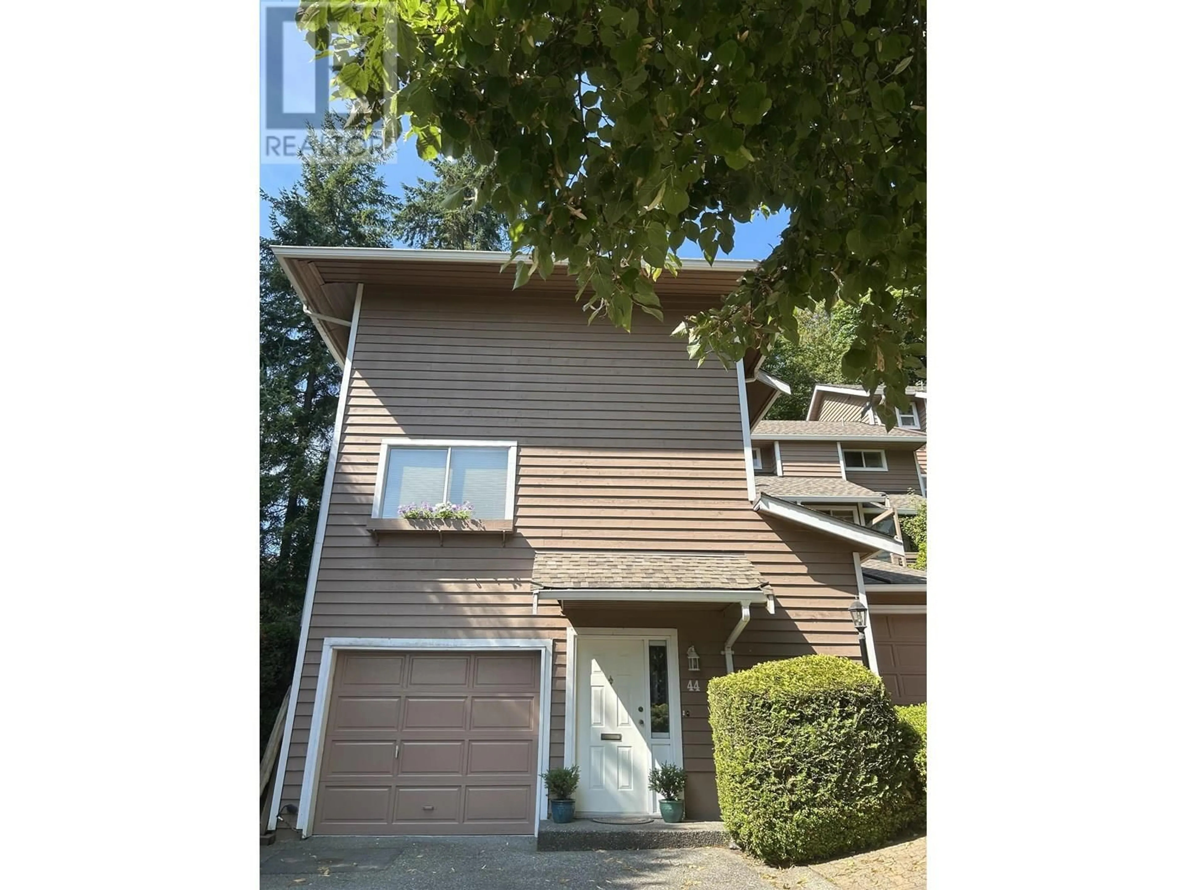 Unknown for 44 - 9000 ASH GROVE CRESCENT, Burnaby British Columbia V5A4M3