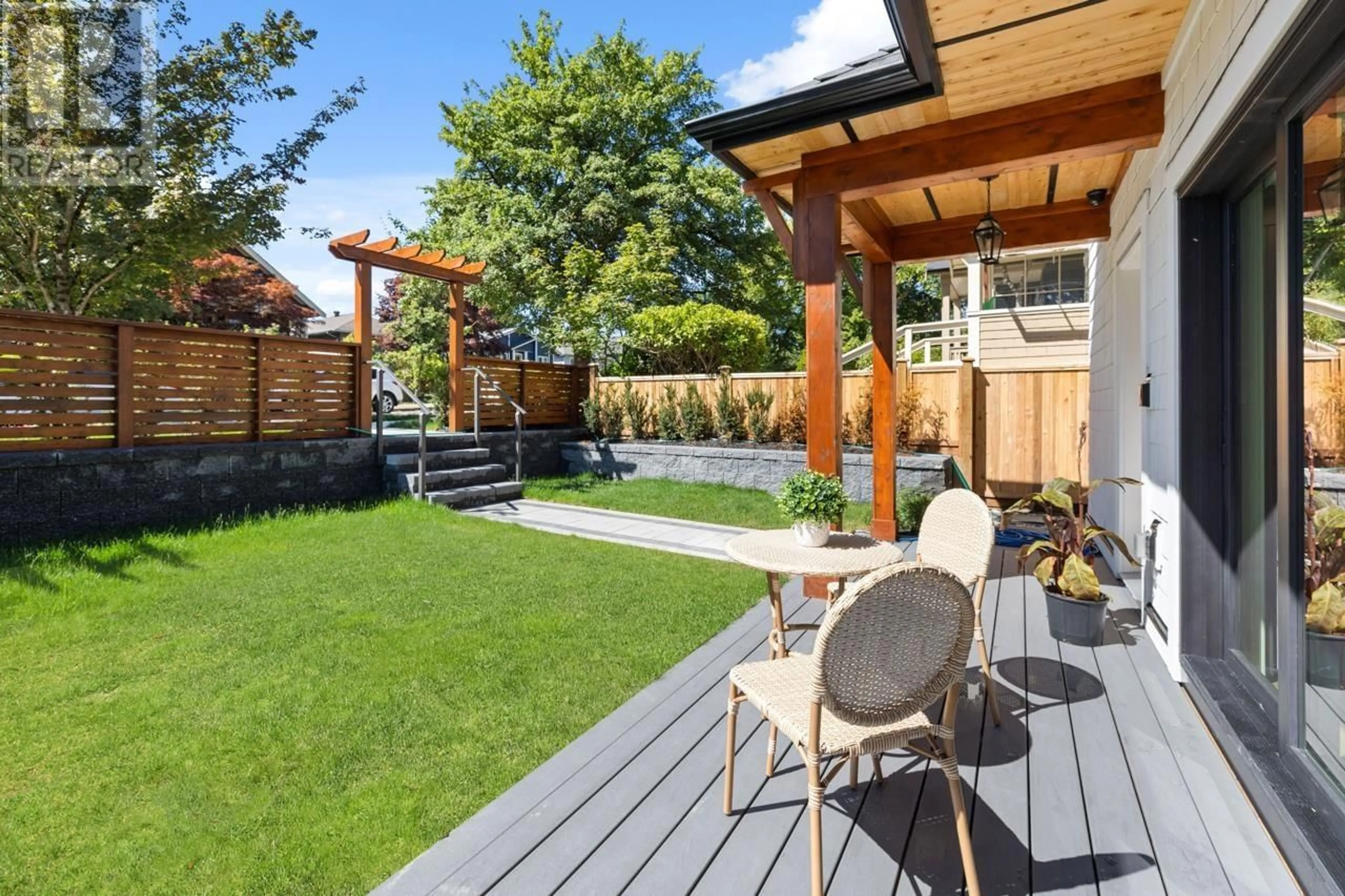 Patio, street for 1 - 2247 PARKER STREET, Vancouver British Columbia V5L2L8