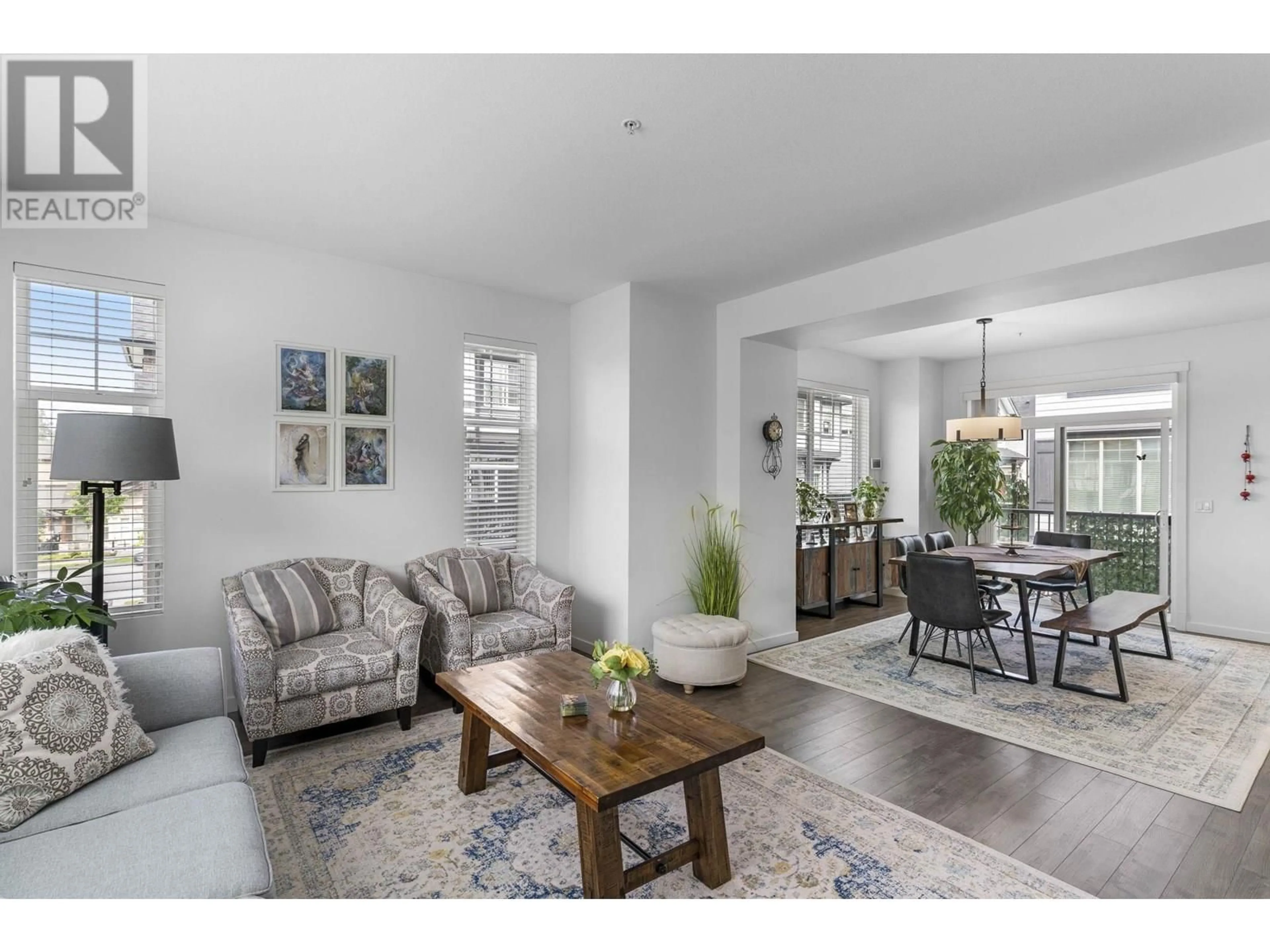 Living room with furniture, unknown for 9 - 11272 240TH STREET, Maple Ridge British Columbia V2W0J8