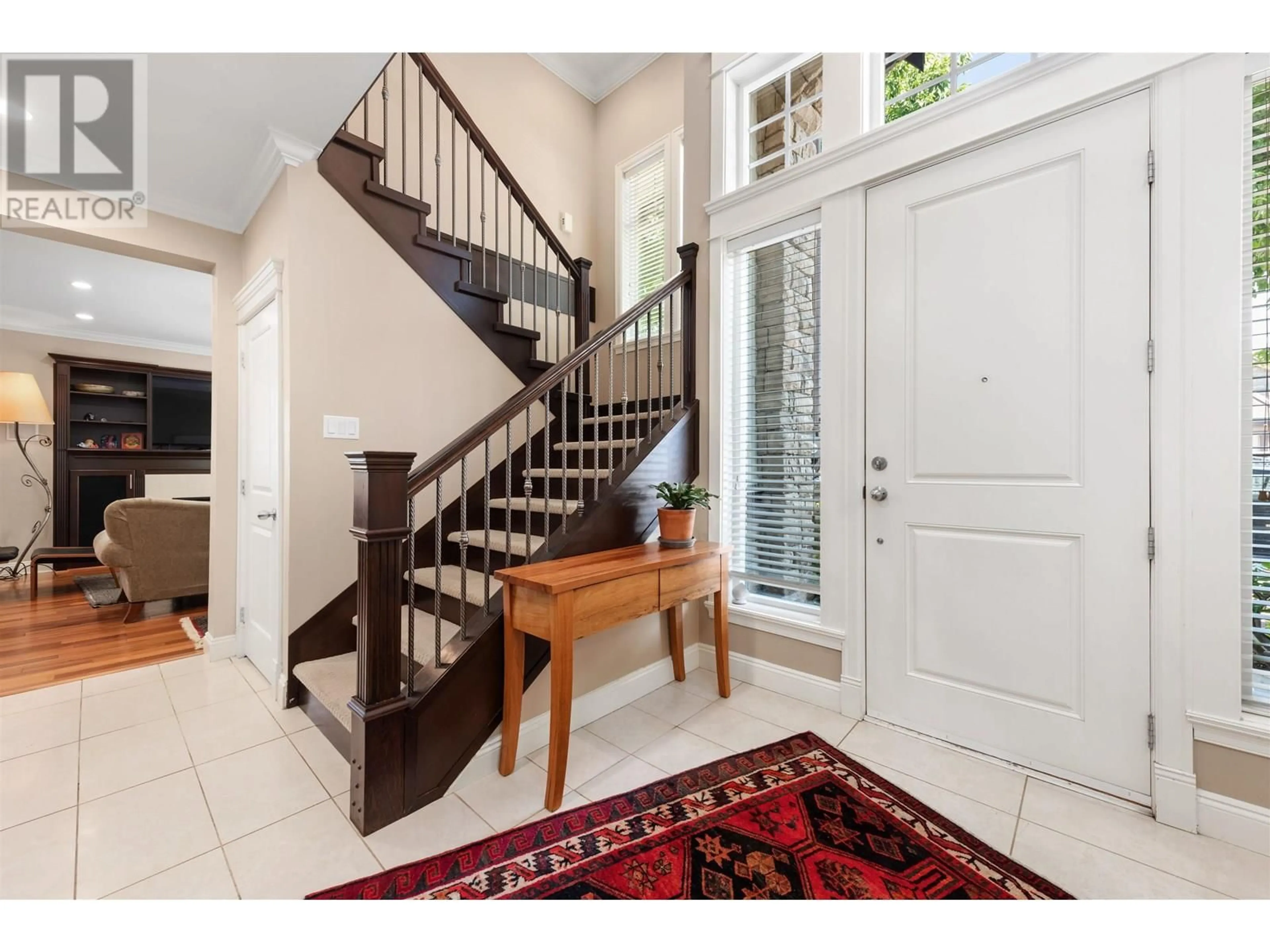 Indoor entryway for 7633 ARMSTRONG STREET, Richmond British Columbia V6Y0C5