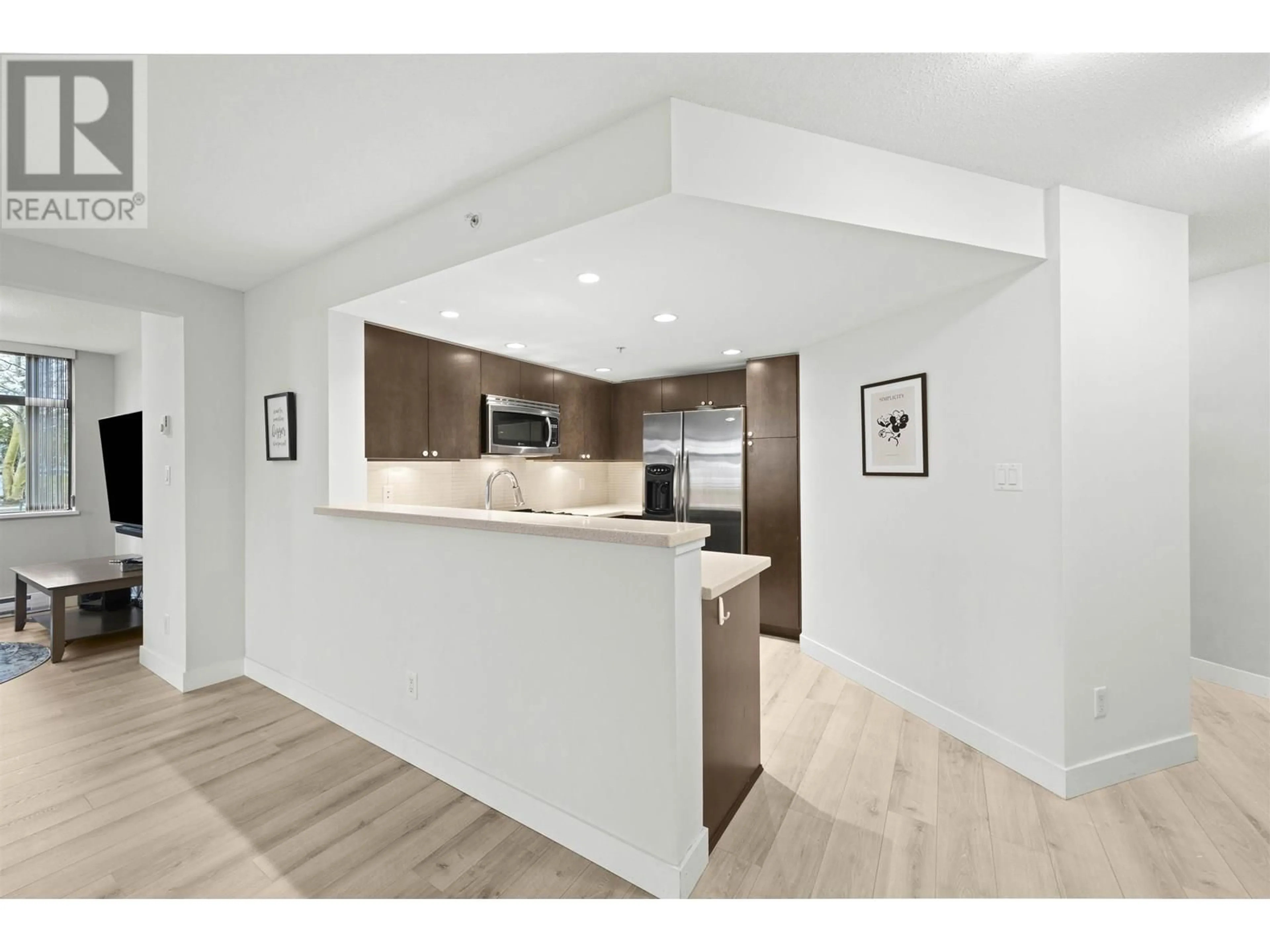 Open concept kitchen, unknown for 303 - 8180 LANSDOWNE ROAD, Richmond British Columbia V6X0B1