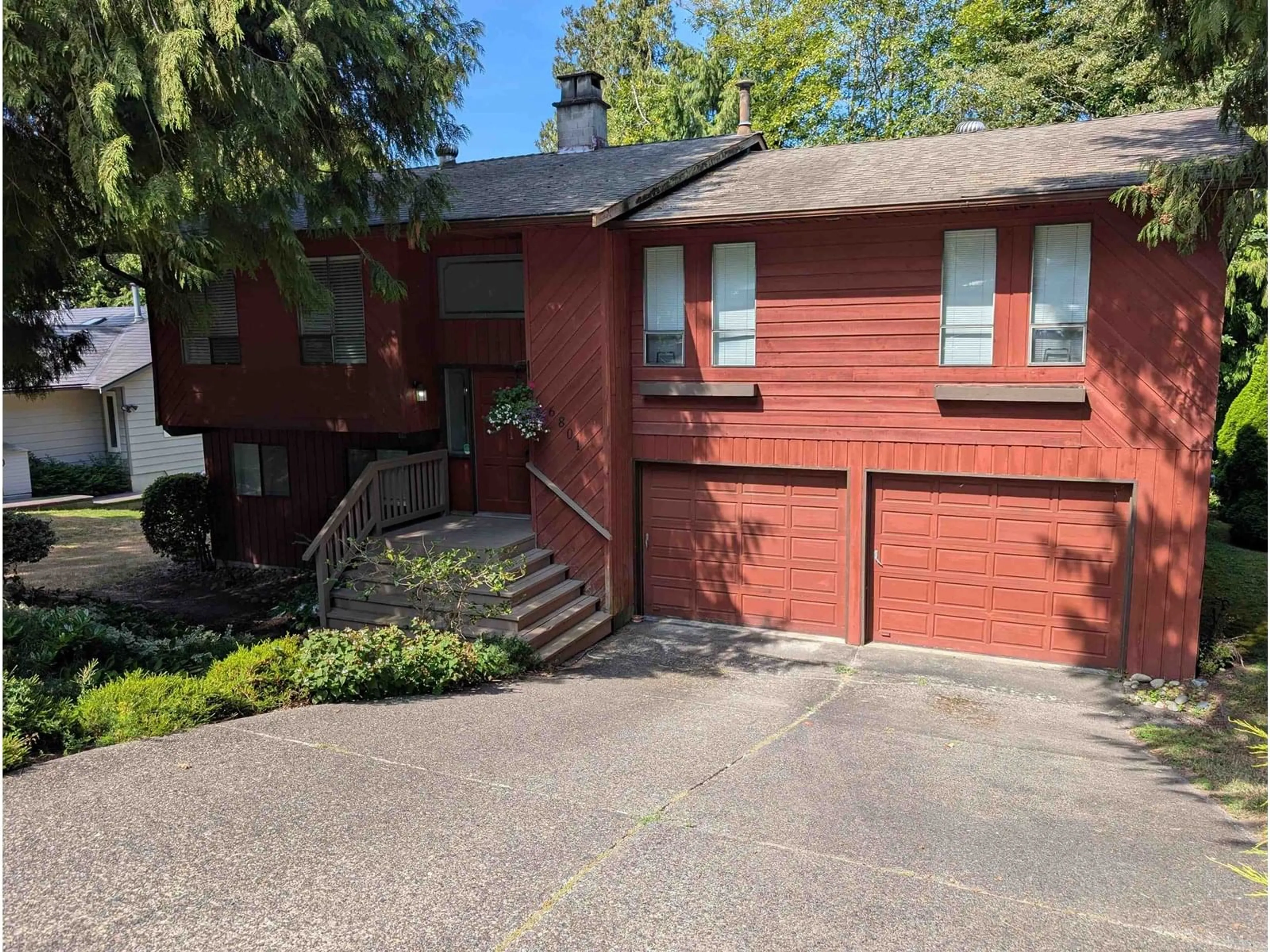Home with vinyl exterior material, street for 6801 WESTVIEW, Delta British Columbia V4E2L7