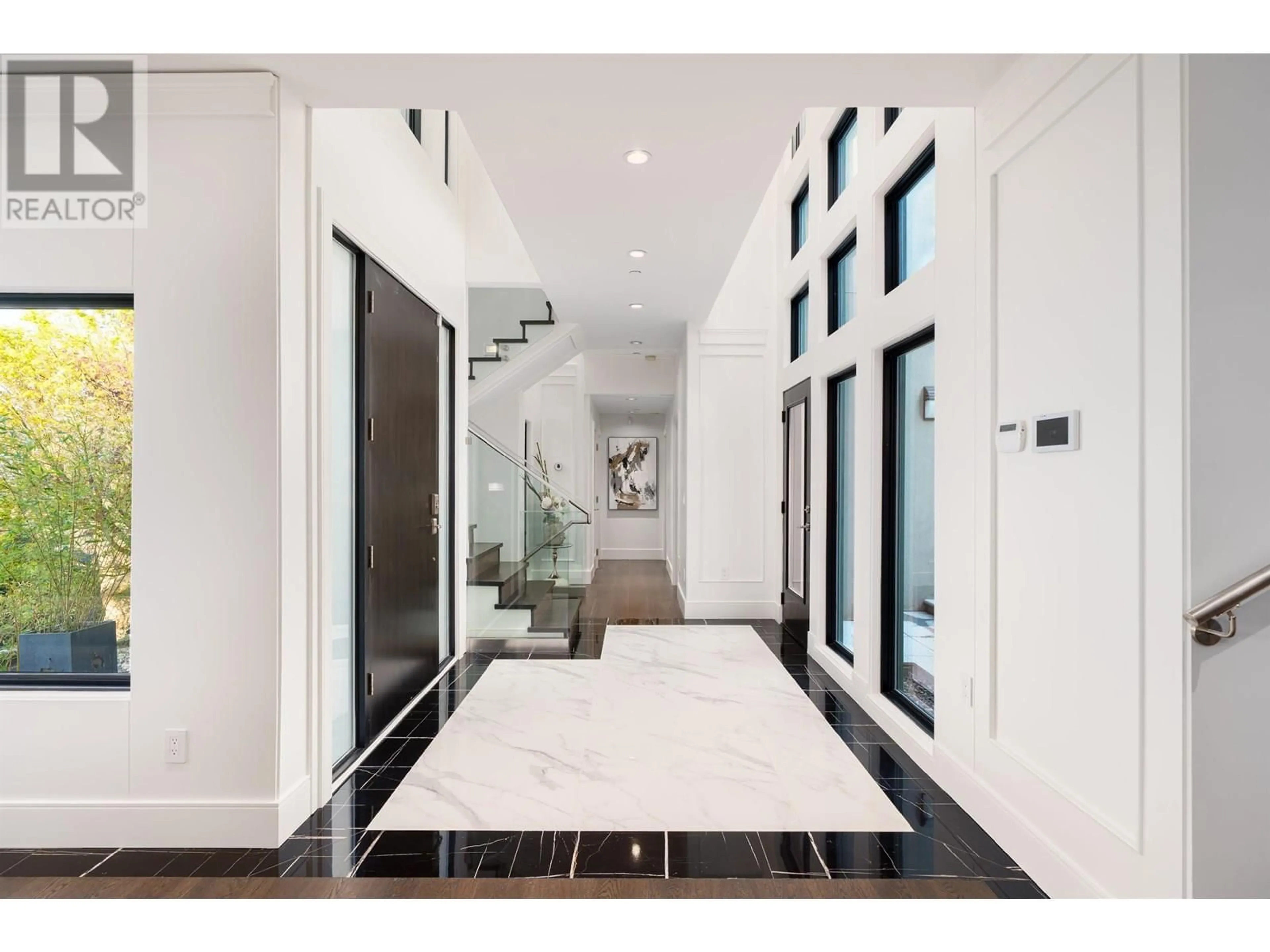 Unknown for 4524 1ST AVENUE, Vancouver British Columbia V6R1H8