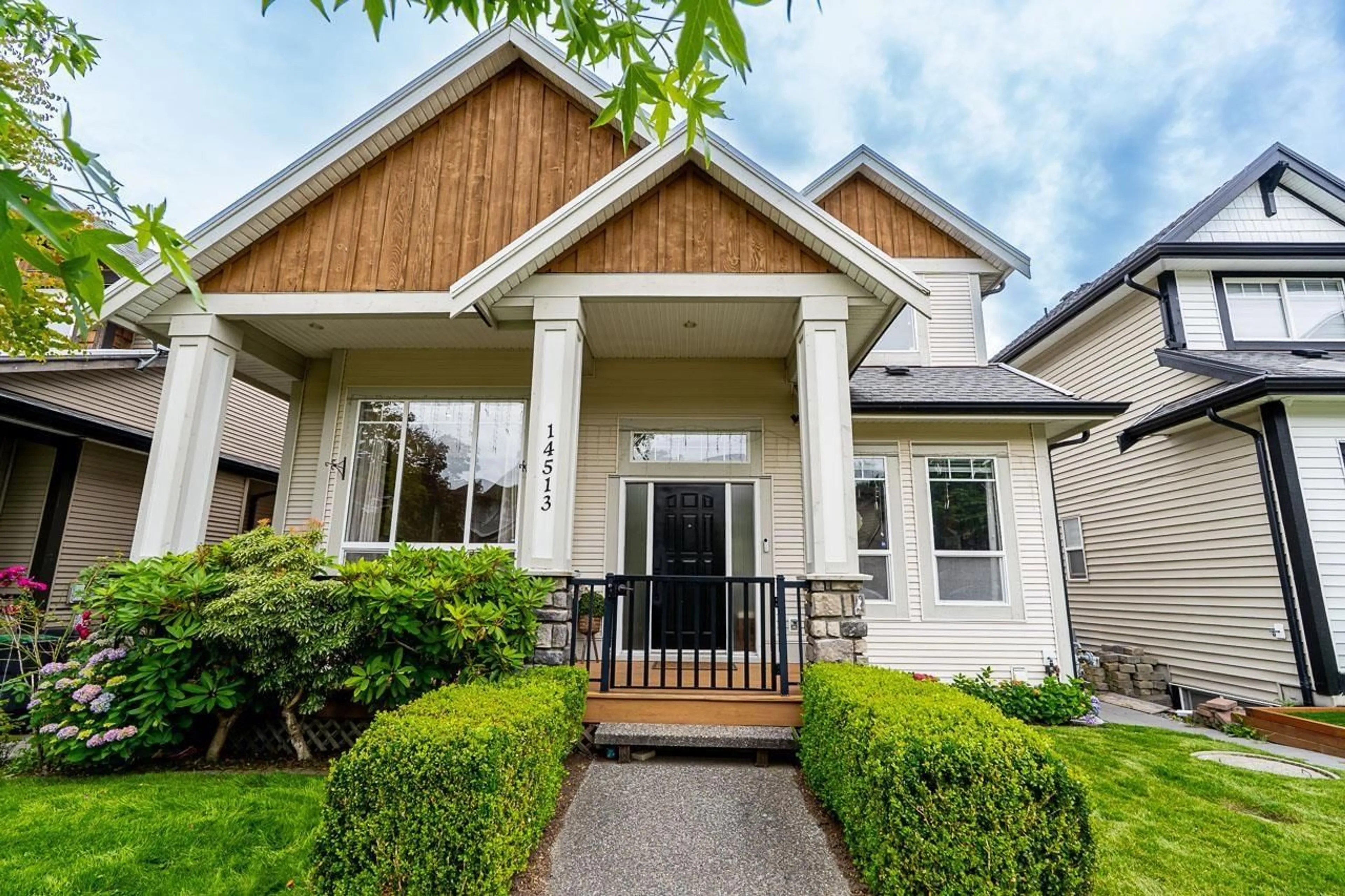 Home with vinyl exterior material, street for 14513 59B, Surrey British Columbia V3S7B4
