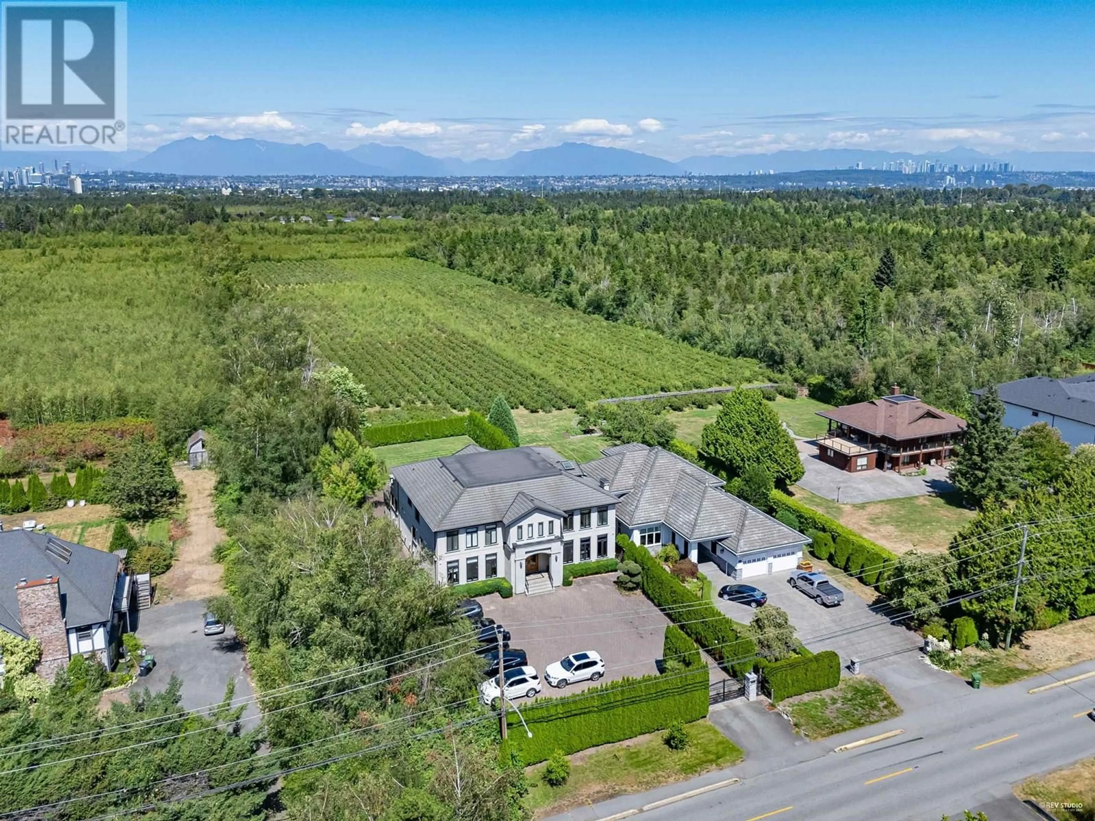 A pic from outside/outdoor area/front of a property/back of a property/a pic from drone, mountain view for 10651 GRANVILLE AVENUE, Richmond British Columbia V6Y1R5