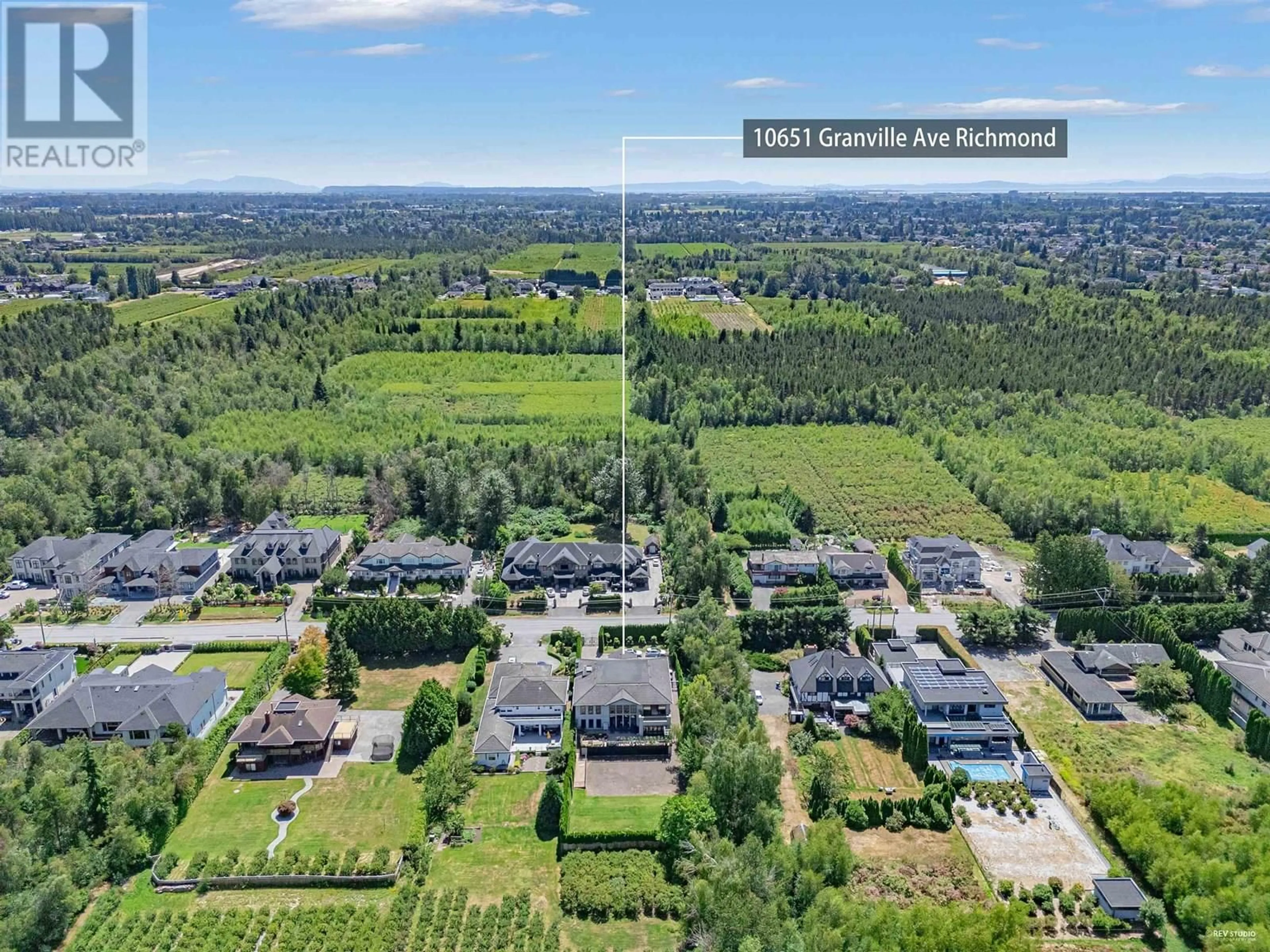 A pic from outside/outdoor area/front of a property/back of a property/a pic from drone, unknown for 10651 GRANVILLE AVENUE, Richmond British Columbia V6Y1R5