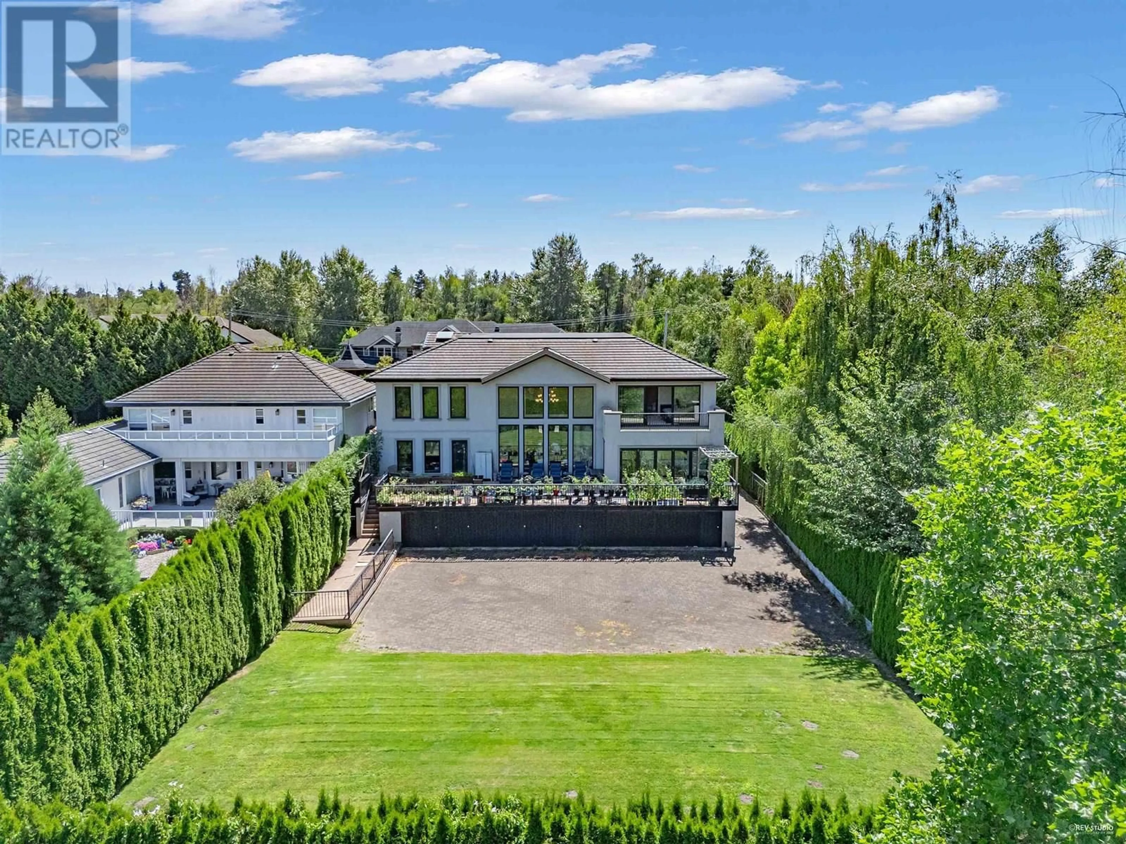 A pic from outside/outdoor area/front of a property/back of a property/a pic from drone, mountain view for 10651 GRANVILLE AVENUE, Richmond British Columbia V6Y1R5