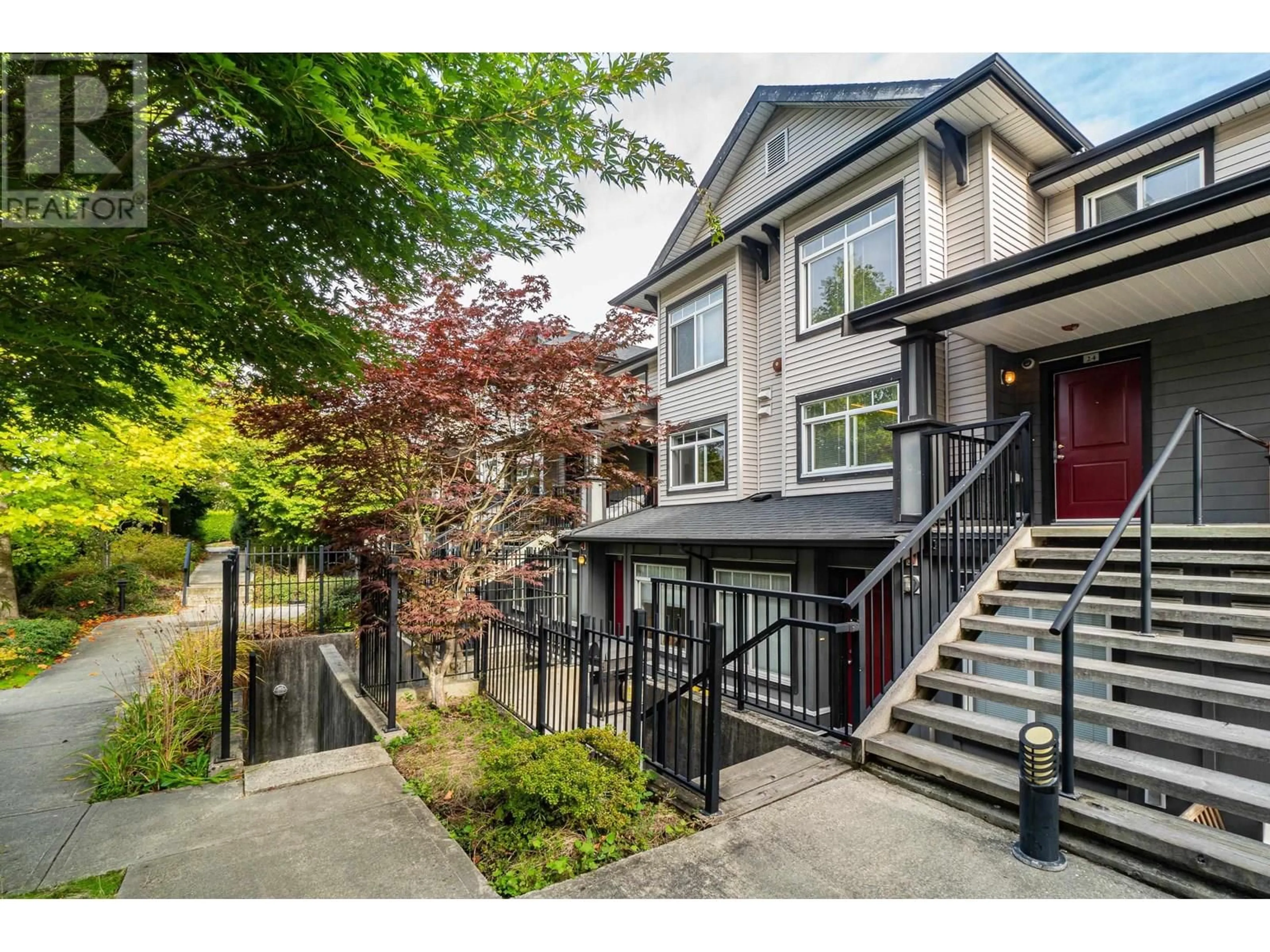 Unknown for 24 - 7428 14TH AVENUE, Burnaby British Columbia V3N0C2