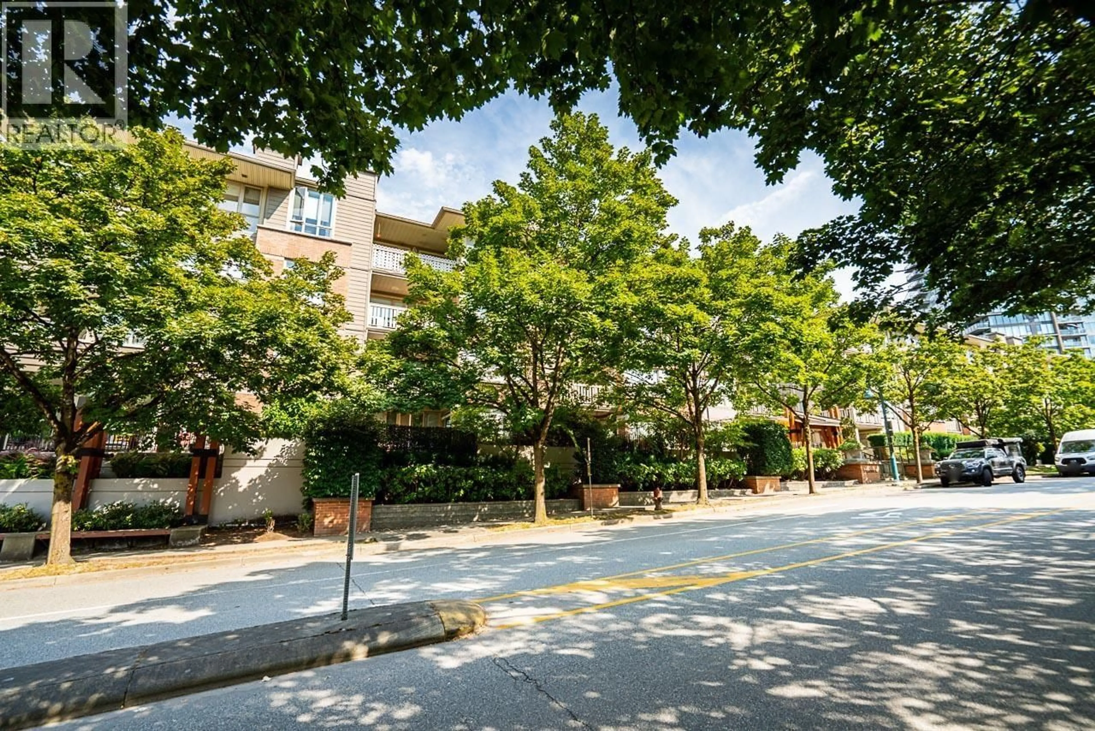 Patio, street for 217 - 801 KLAHANIE DRIVE, Port Moody British Columbia V3H5K4