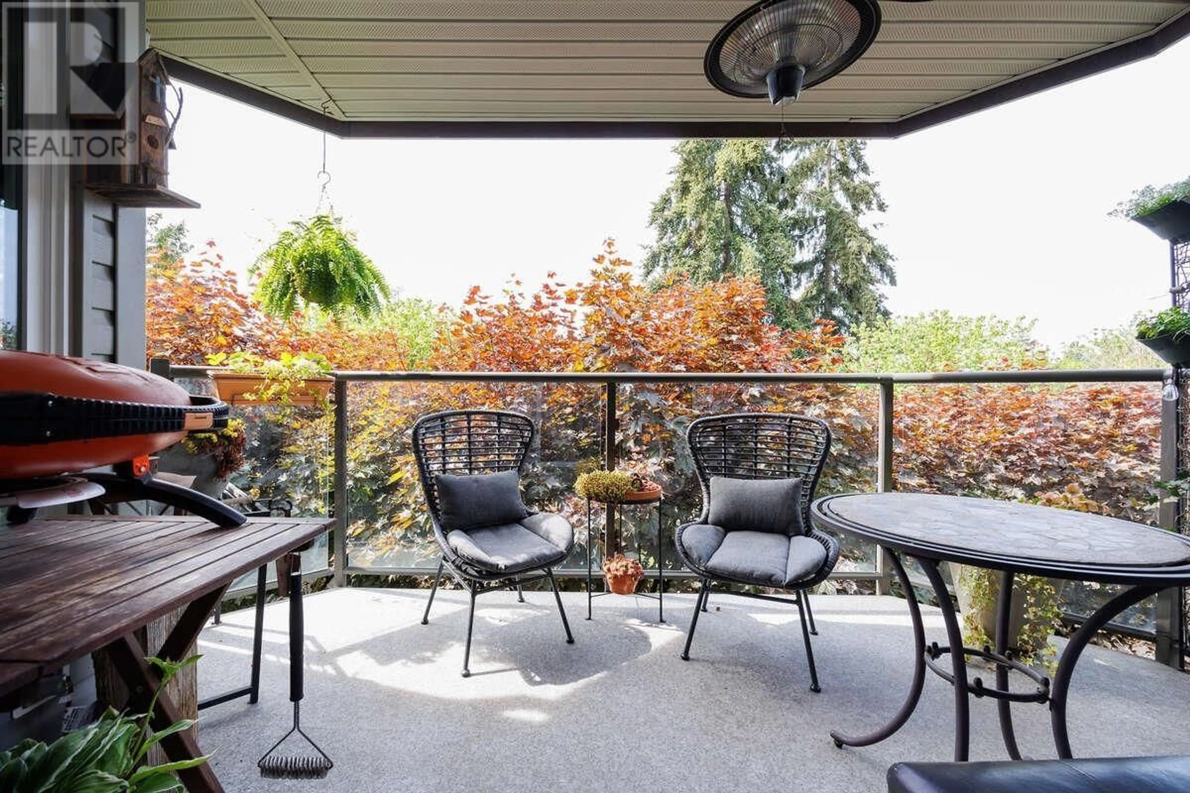 Patio, unknown for 202 - 2250 MARINE DRIVE, Vancouver British Columbia V5P2S2