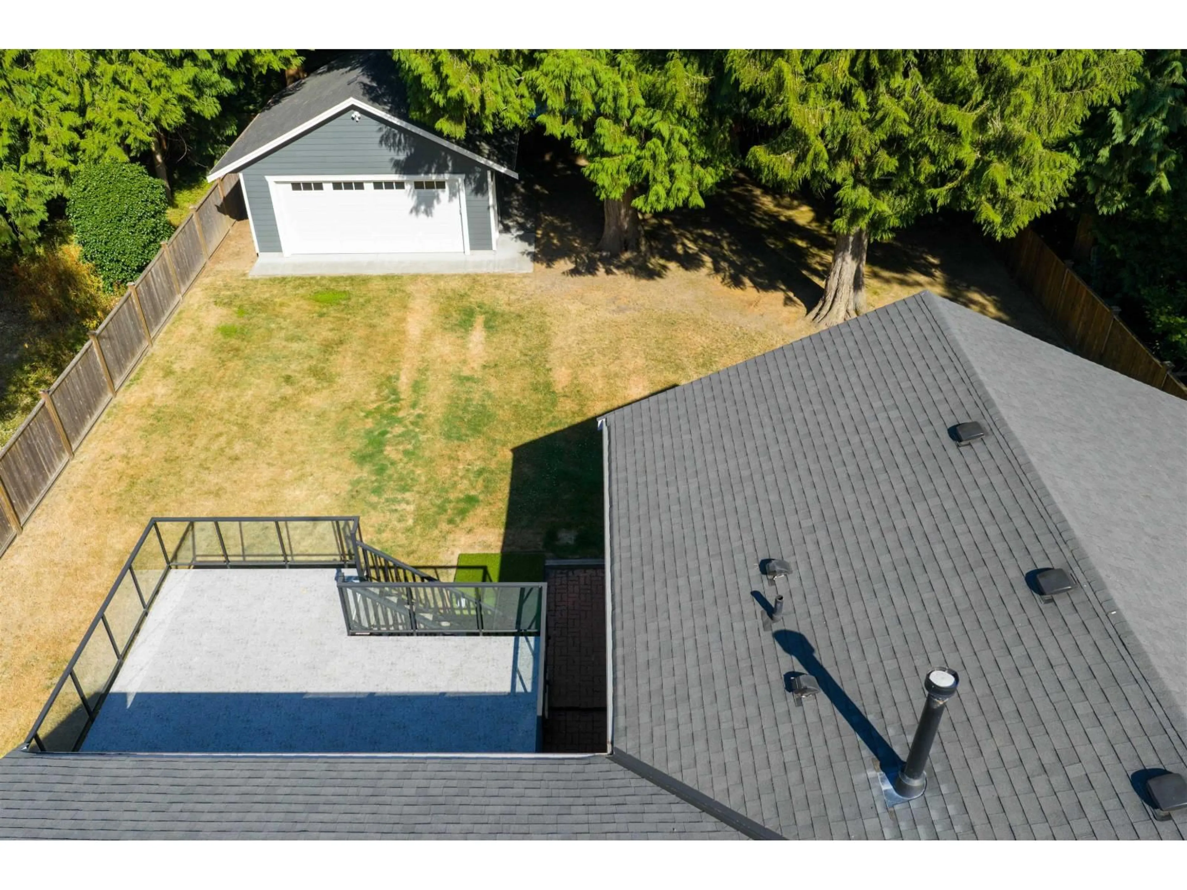A pic from outside/outdoor area/front of a property/back of a property/a pic from drone, mountain view for 4278 196, Langley British Columbia V3A1A2