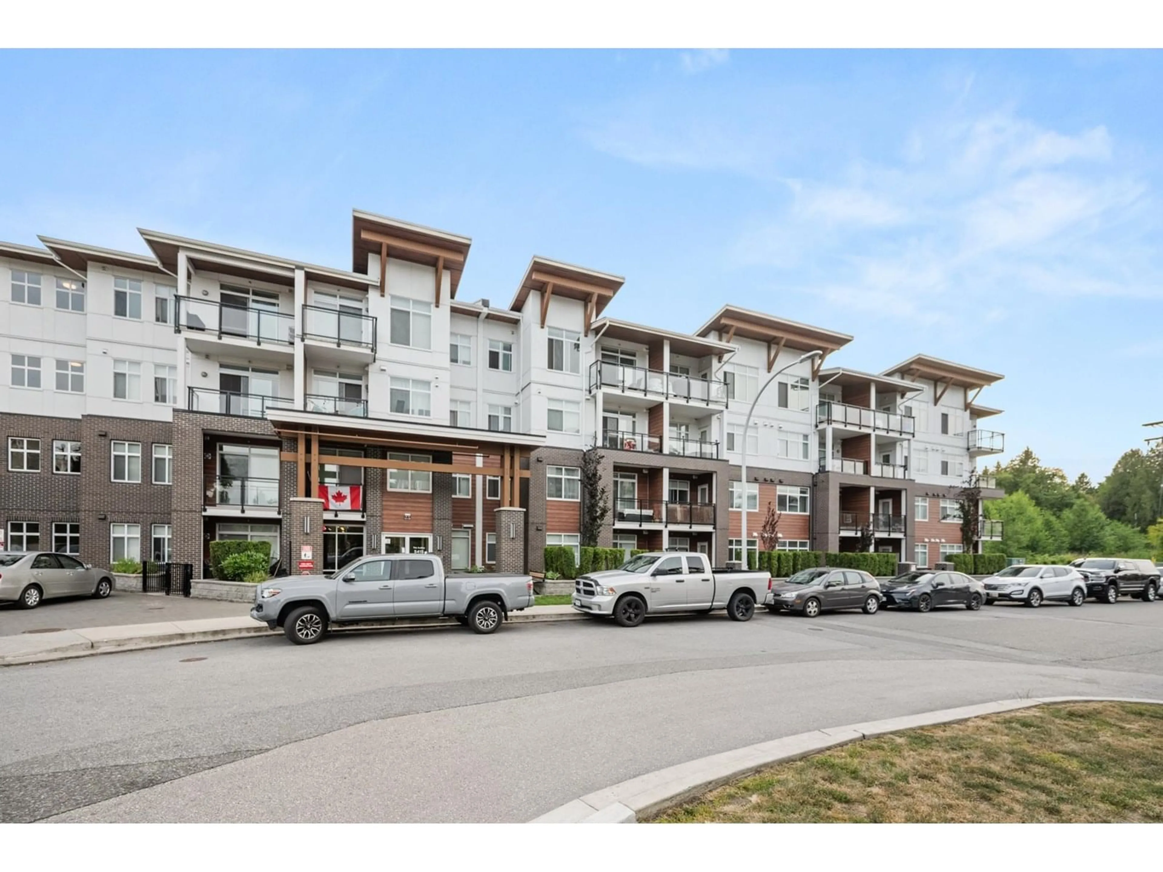 Unknown for 424 - 5415 BRYDON, Langley British Columbia V3A0N4