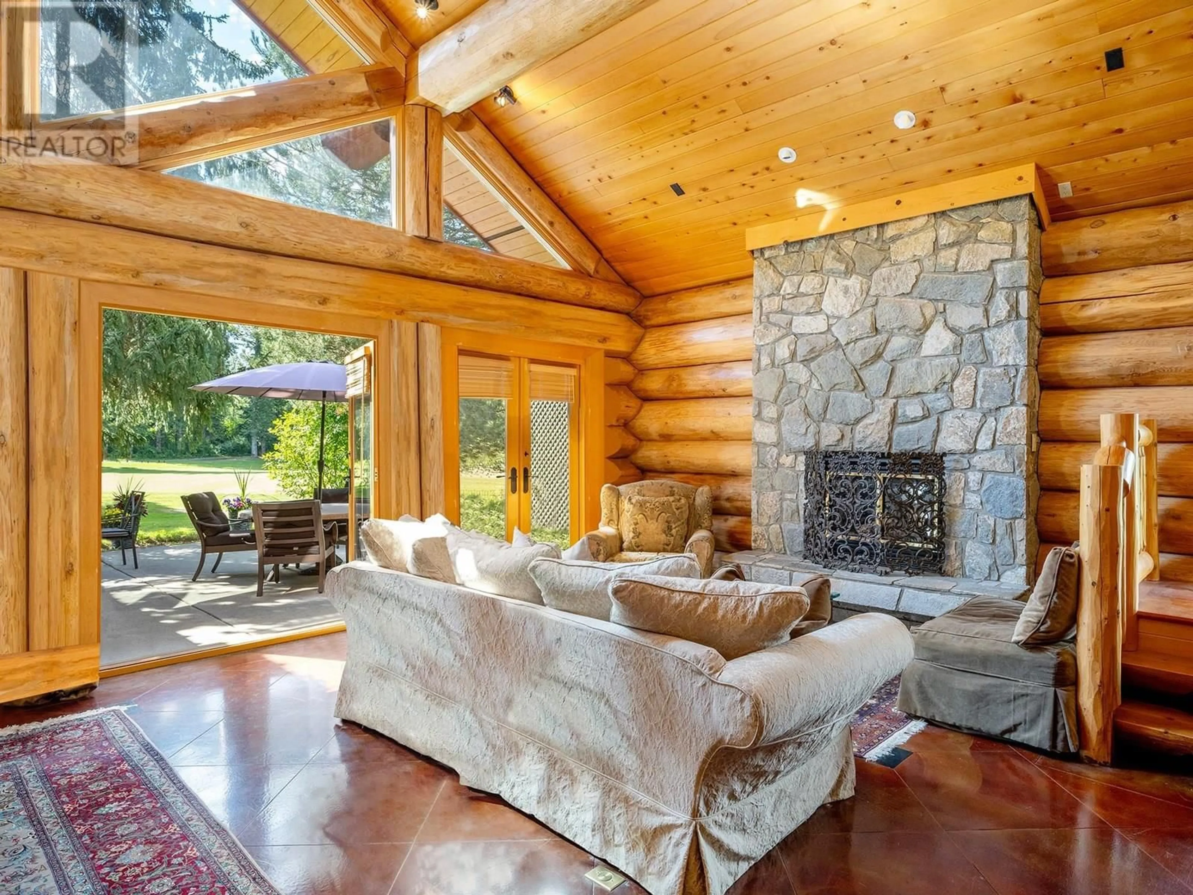 Living room with furniture, wood/laminate floor for 8164 MUIRFIELD CRESCENT, Whistler British Columbia V8E1J7