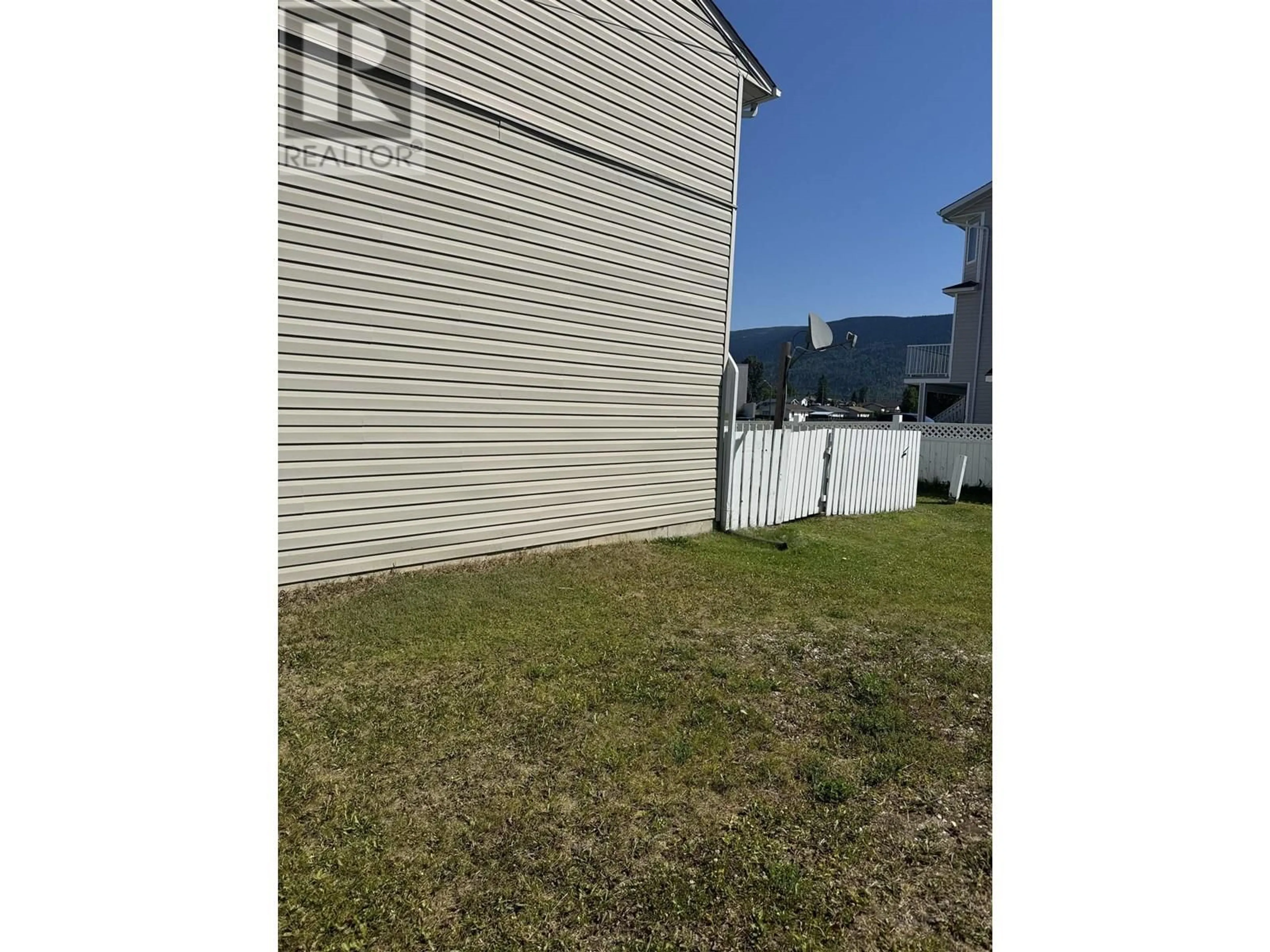 Shed for 24 - 301 STUART DRIVE, Mackenzie British Columbia V0J2C0