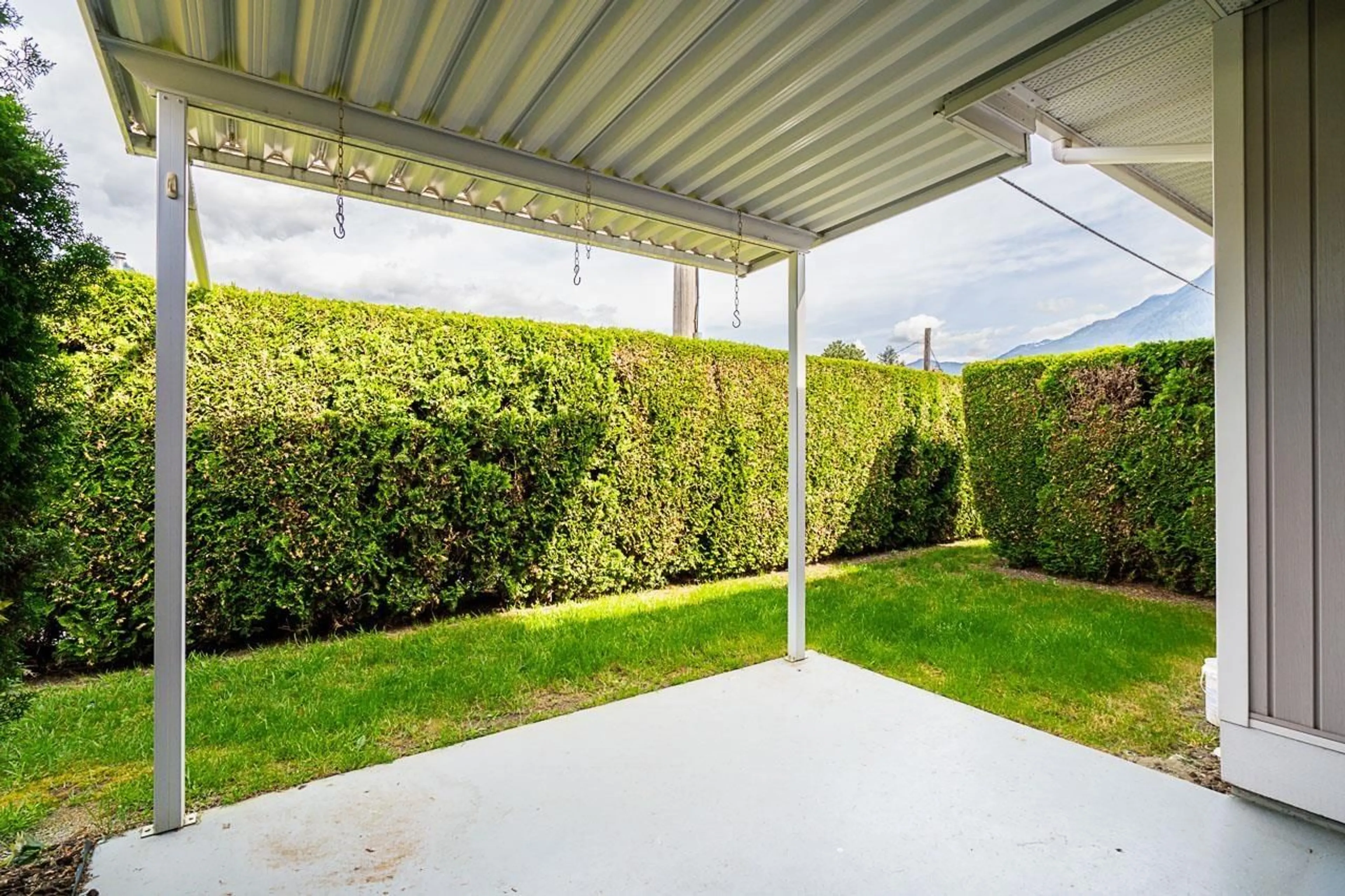 Patio, street for 6 - 659 DOUGLAS STREET, Hope British Columbia V0X1L4