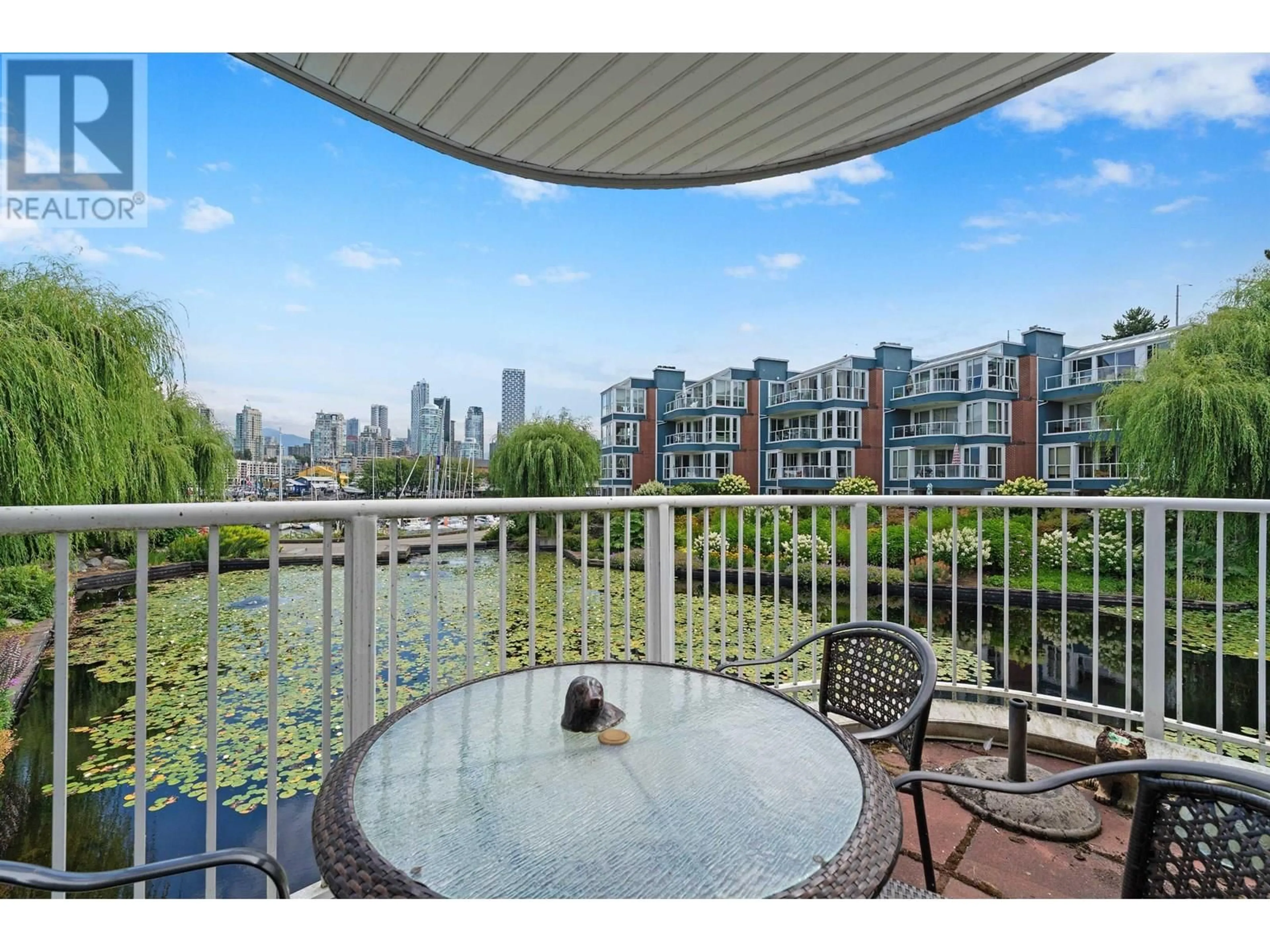Patio, water/lake/river/ocean view for 1525 MARINER WALK, Vancouver British Columbia V6J5A6