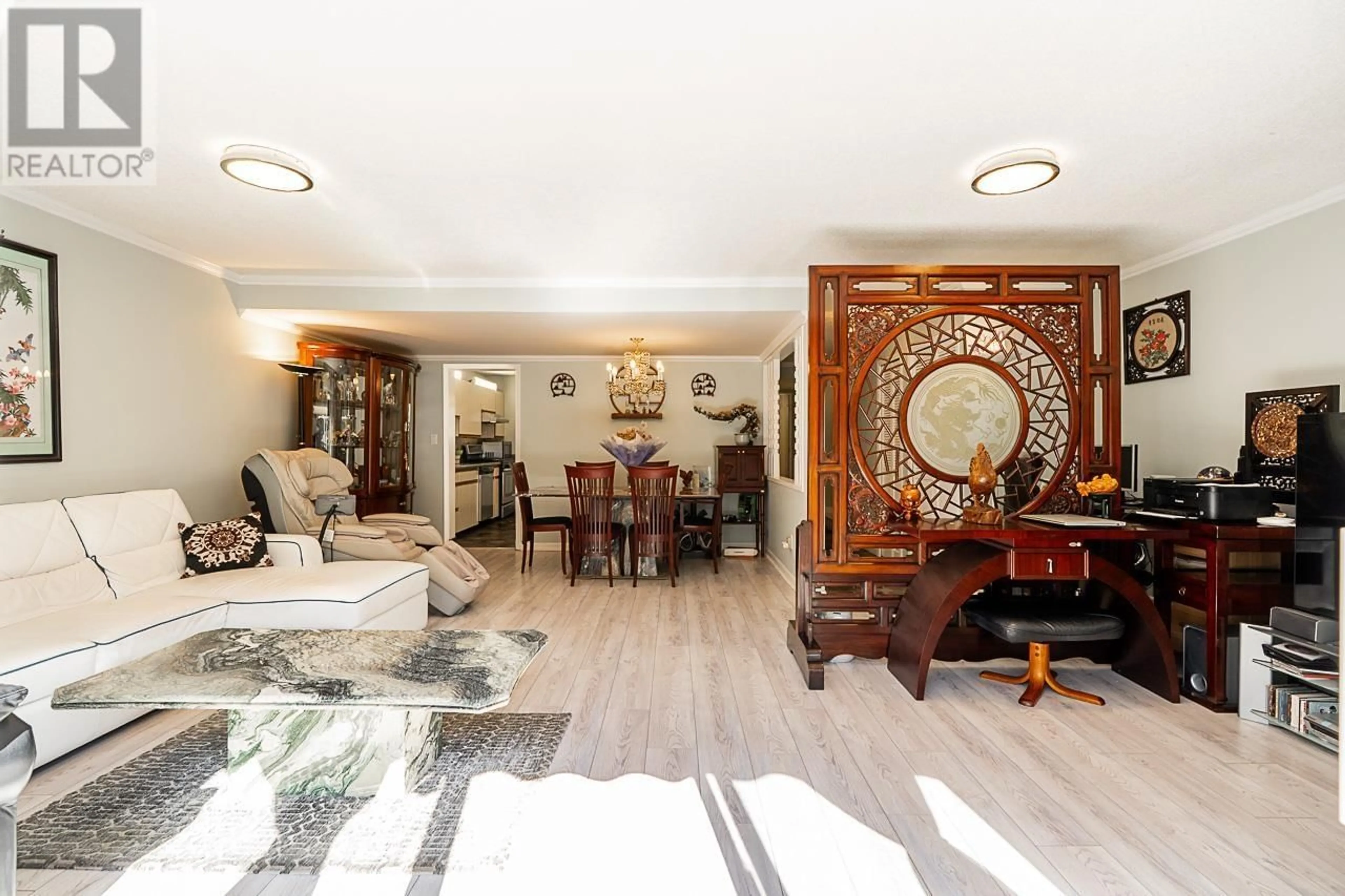 Living room with furniture, unknown for 81 - 8111 SAUNDERS ROAD, Richmond British Columbia V7A4L9