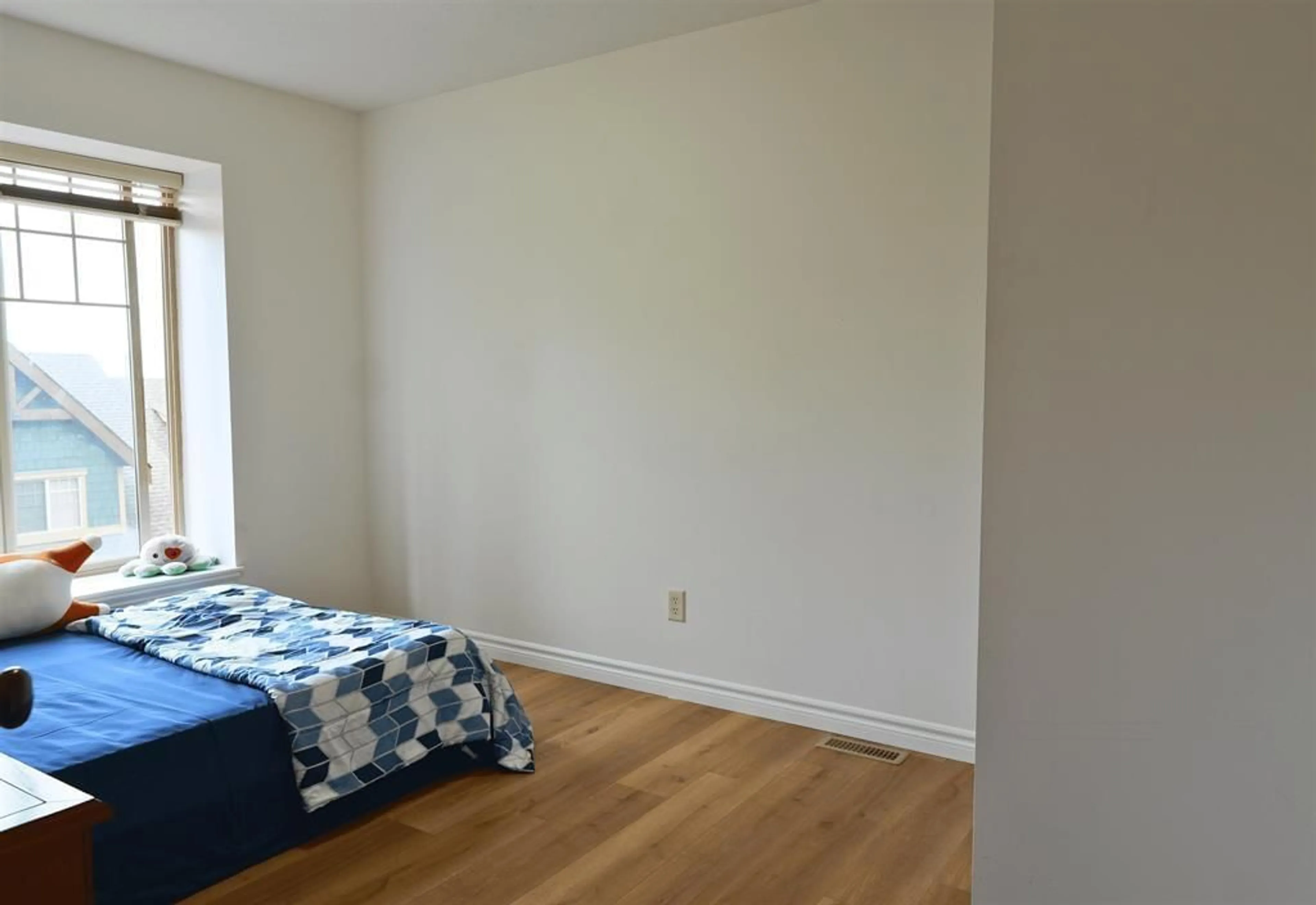 A pic of a room for 10 - 46840 RUSSELL ROAD, Chilliwack British Columbia V2R5Z1