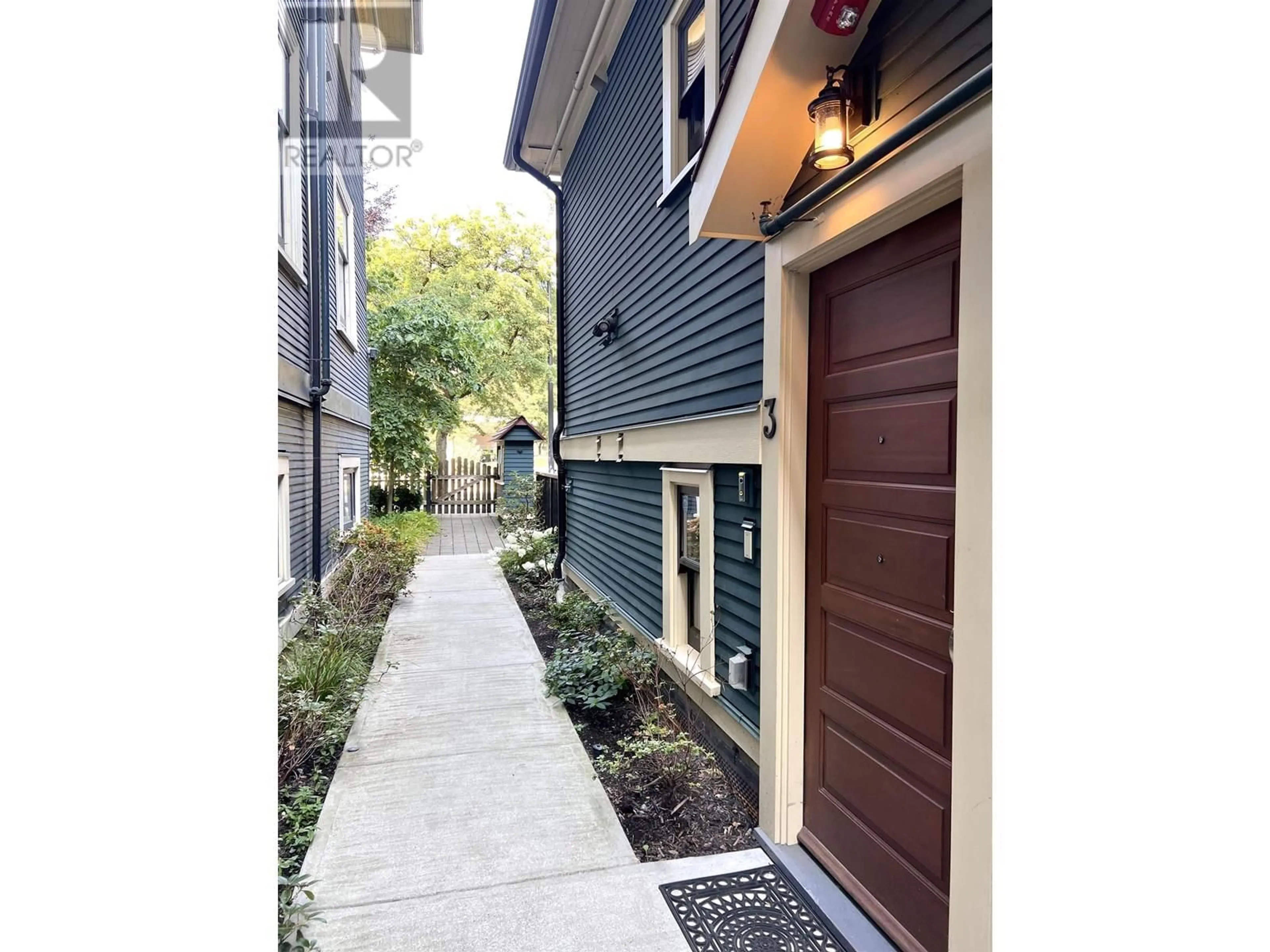 Unknown for 3 - 1150 COMOX STREET, Vancouver British Columbia V6E1K5