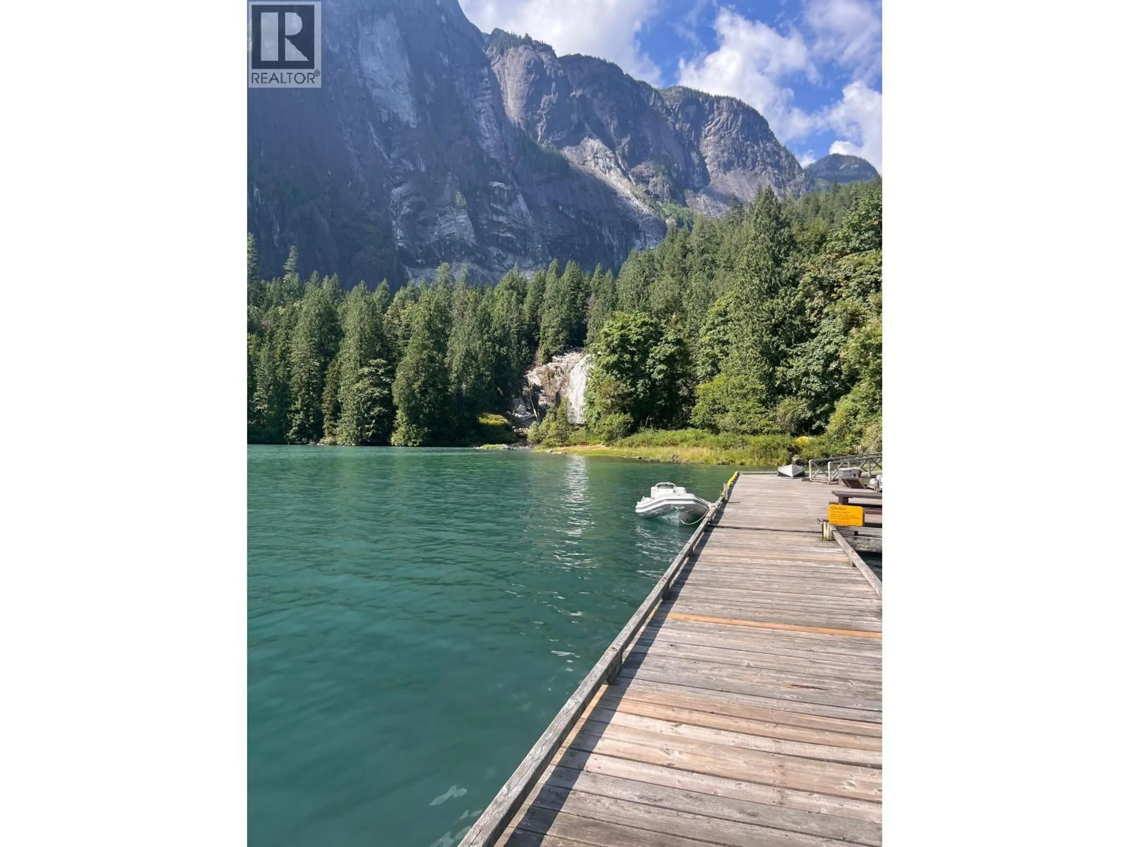 Unknown for 5756 NEPTUNE ROAD, Sechelt British Columbia V0N3A0