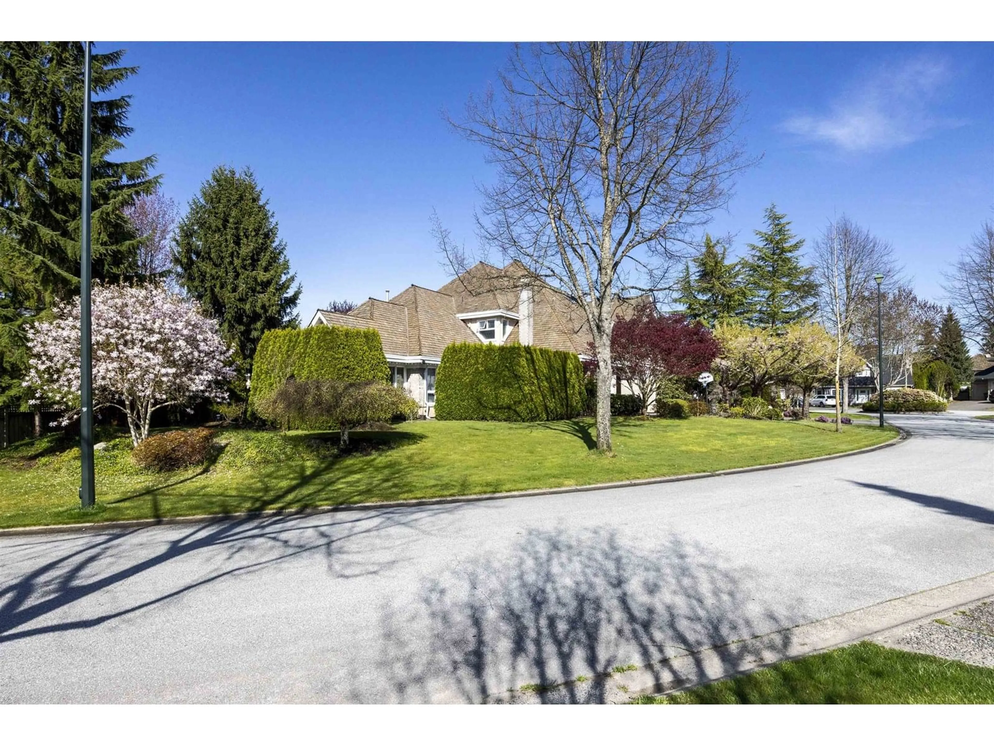 A pic from outside/outdoor area/front of a property/back of a property/a pic from drone, street for 13681 21, Surrey British Columbia V4A9V6