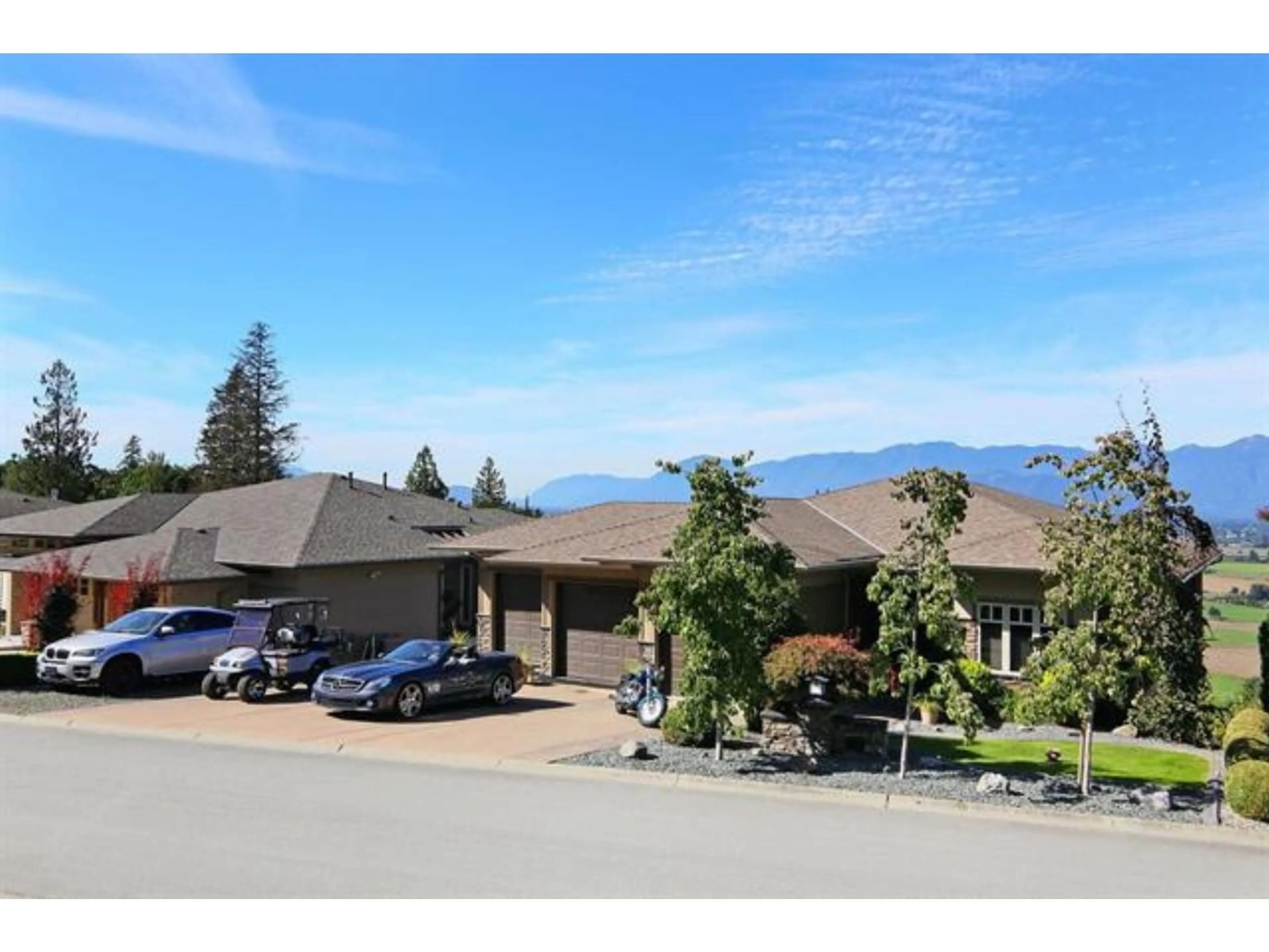 A pic from outside/outdoor area/front of a property/back of a property/a pic from drone, mountain view for 177 - 51075 FALLS COURT, Chilliwack British Columbia V4Z1K7