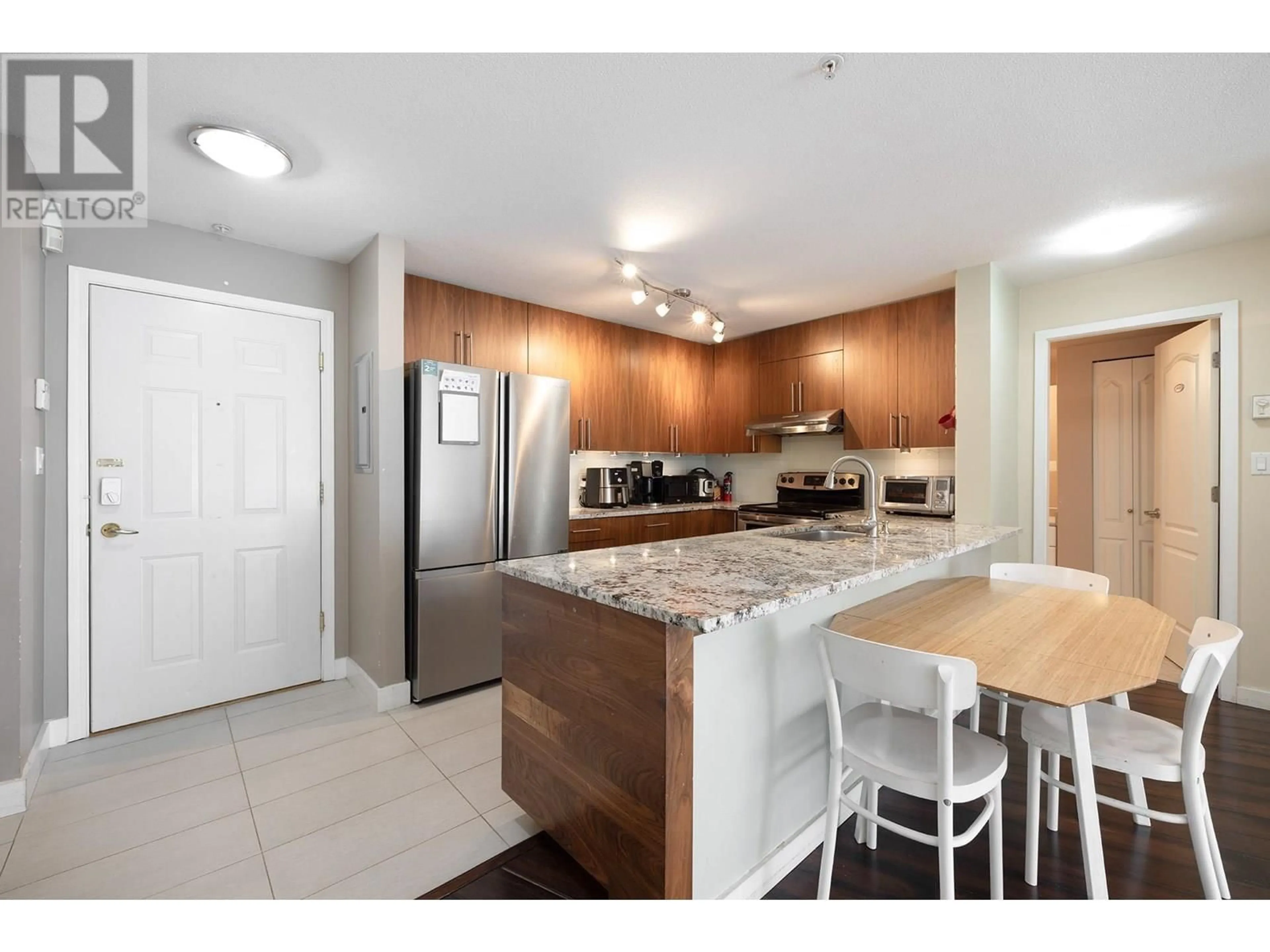 Standard kitchen, unknown for 219 - 5880 DOVER CRESCENT, Richmond British Columbia V7C5P5